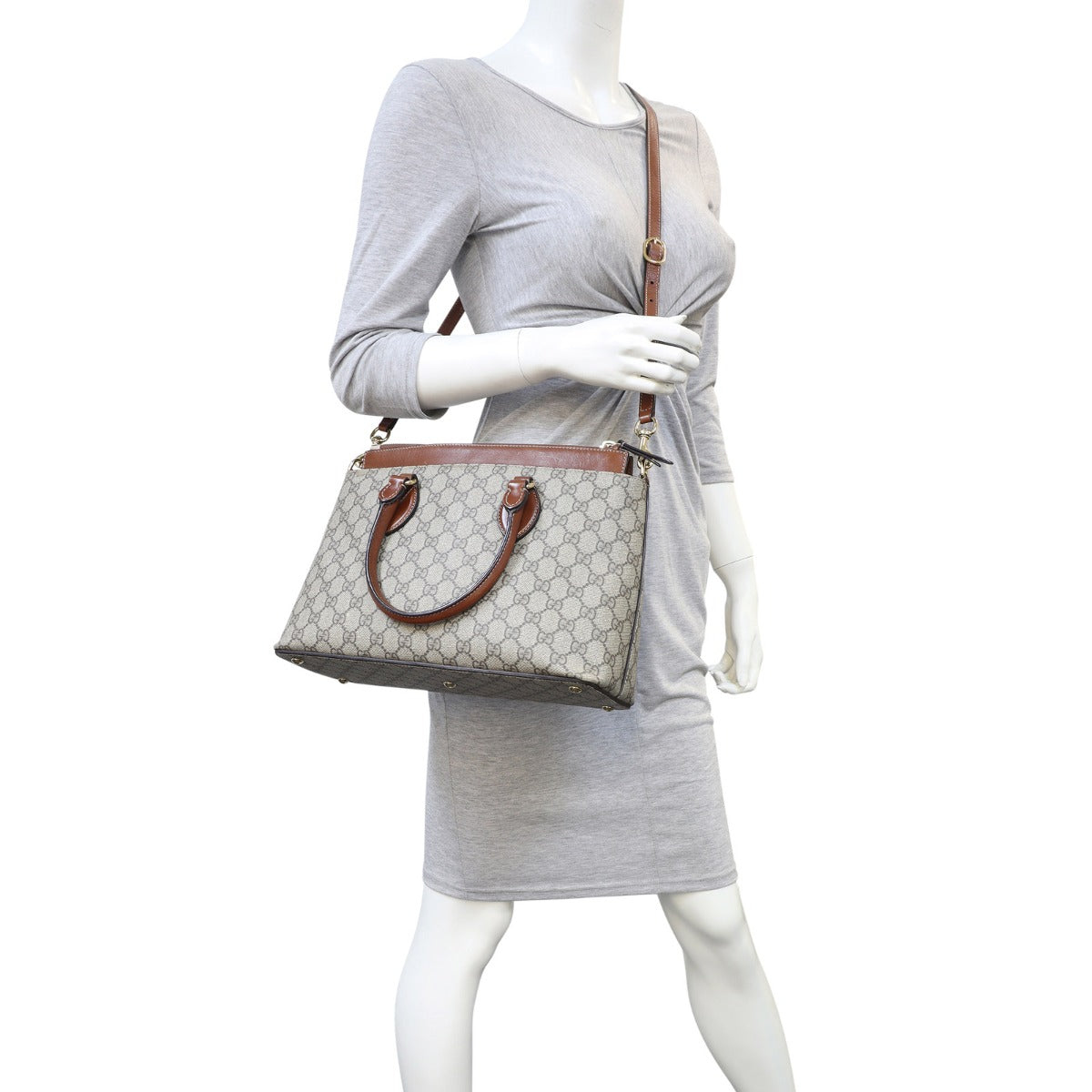 Gucci GG Supreme Tote Bag