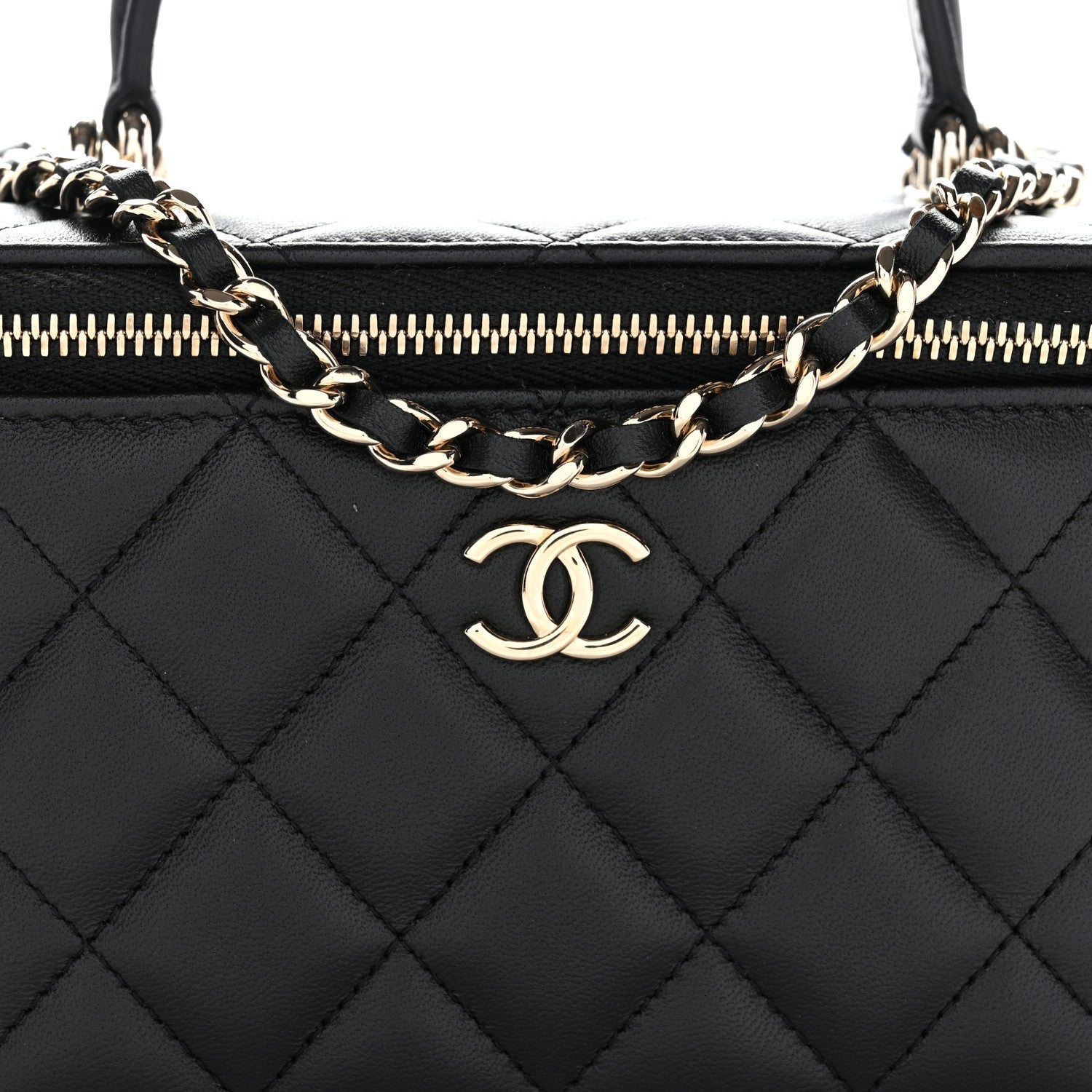 Lambskin Quilted Small Top Handle Vanity Case With Chain Black