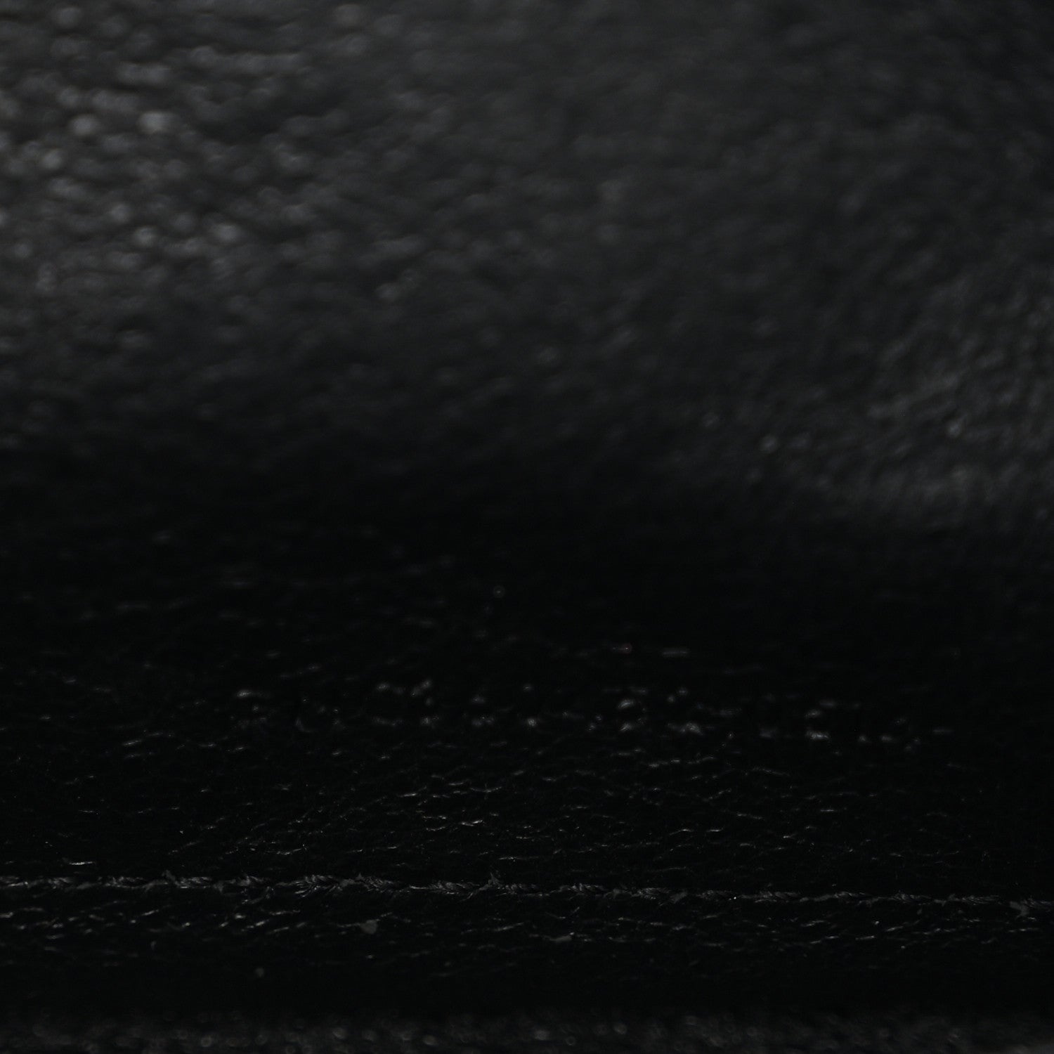 Grain De Poudre Matelasse Chevron Monogram Chain Wallet Black