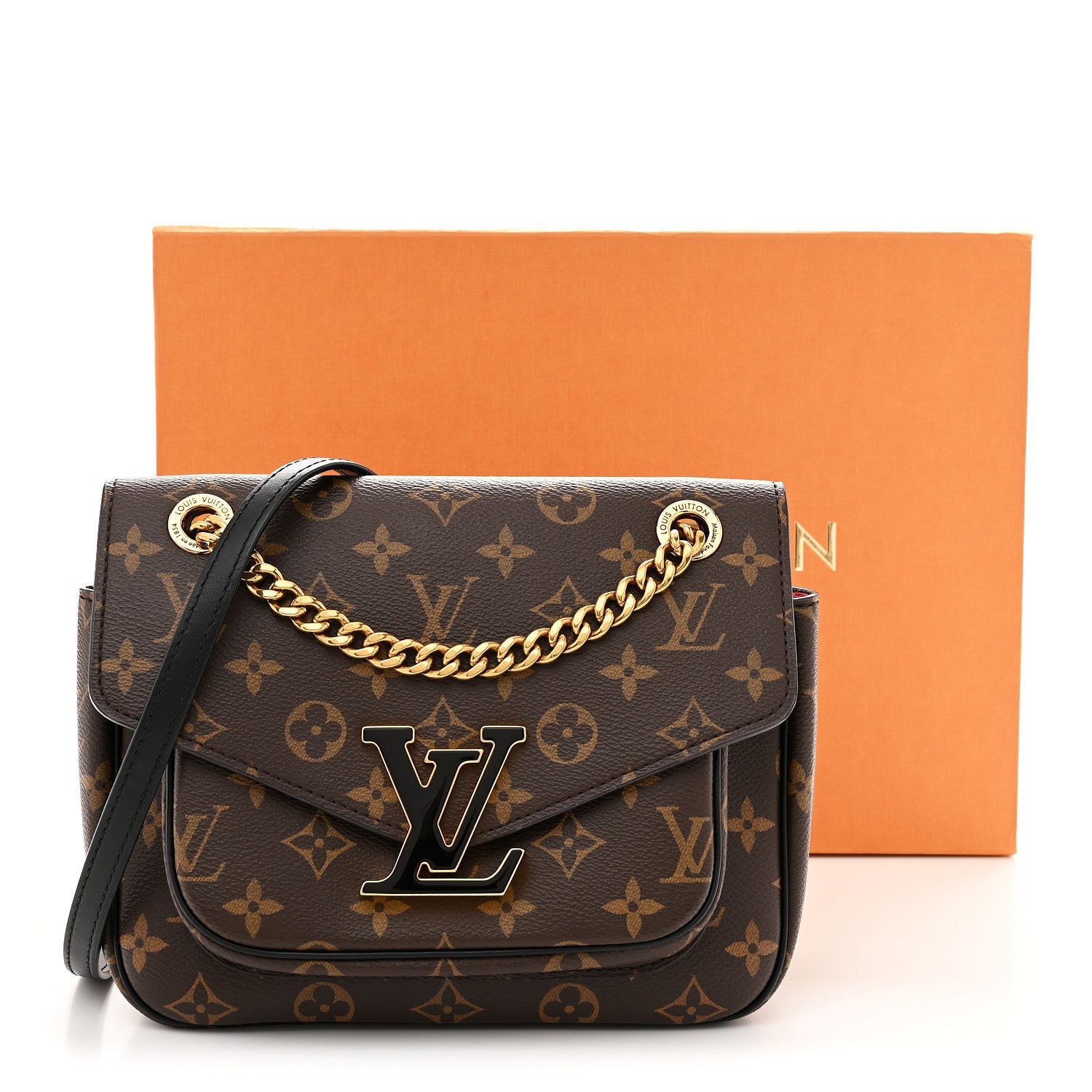 Monogram Passy