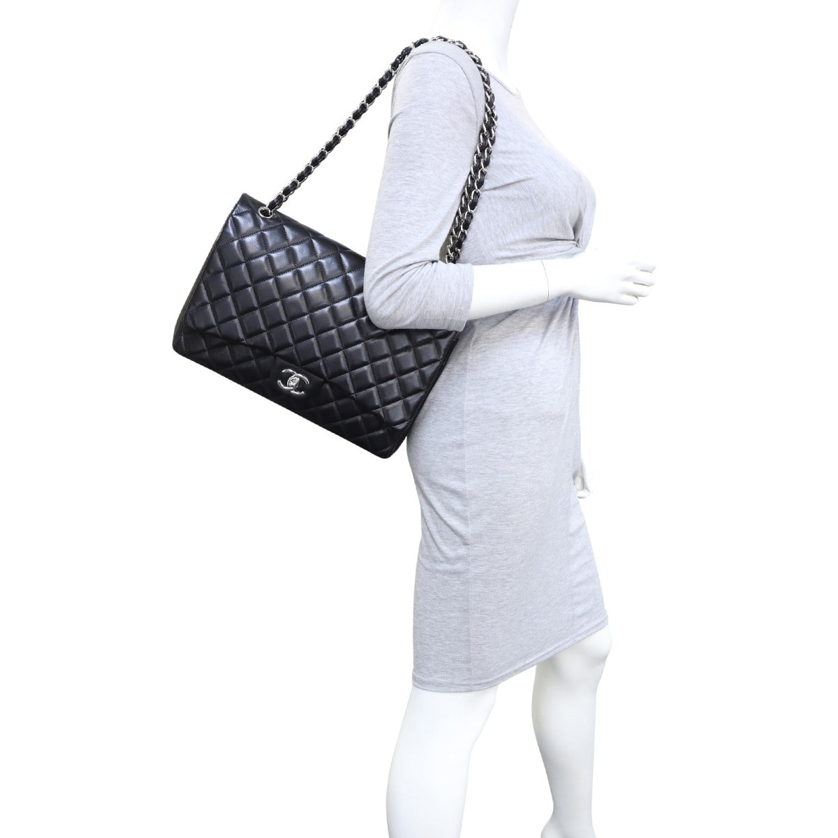 Chanel Classic Double Flap Maxi | Black Lambskin