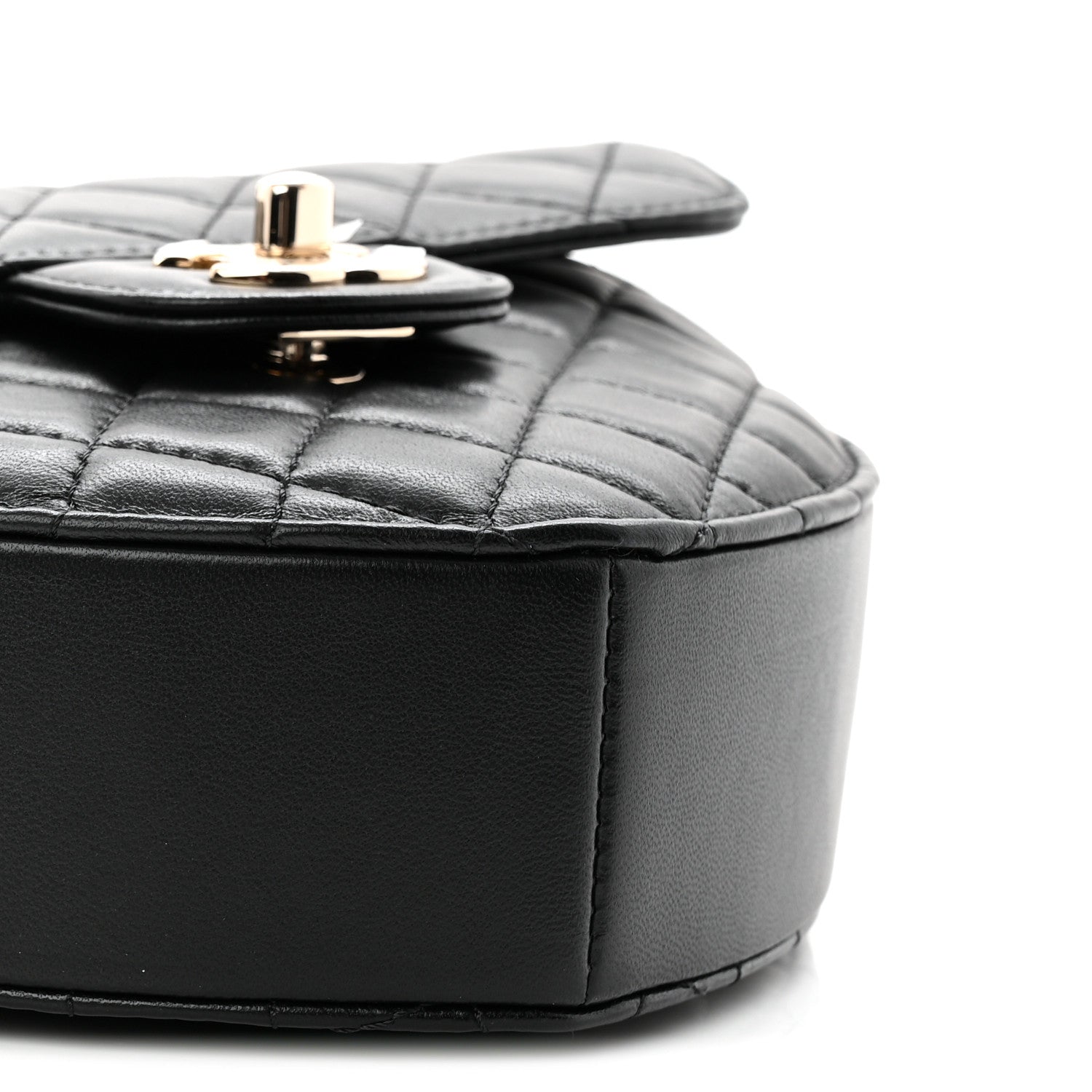Lambskin Quilted Large CC In Love Heart Bag Black
