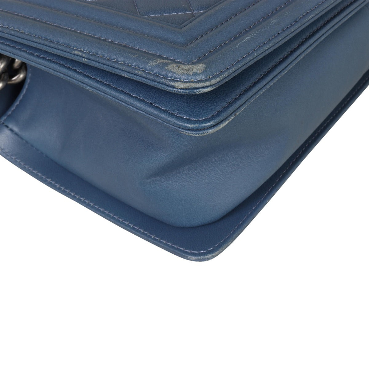 Chanel Boy Old Medium | Blue 19 Series
