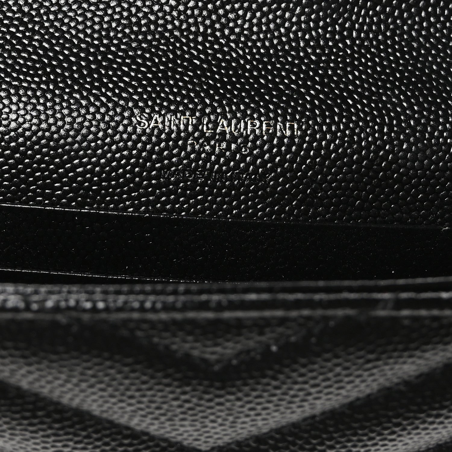 Grain De Poudre Matelasse Chevron Small Monogram Envelope Wallet Black