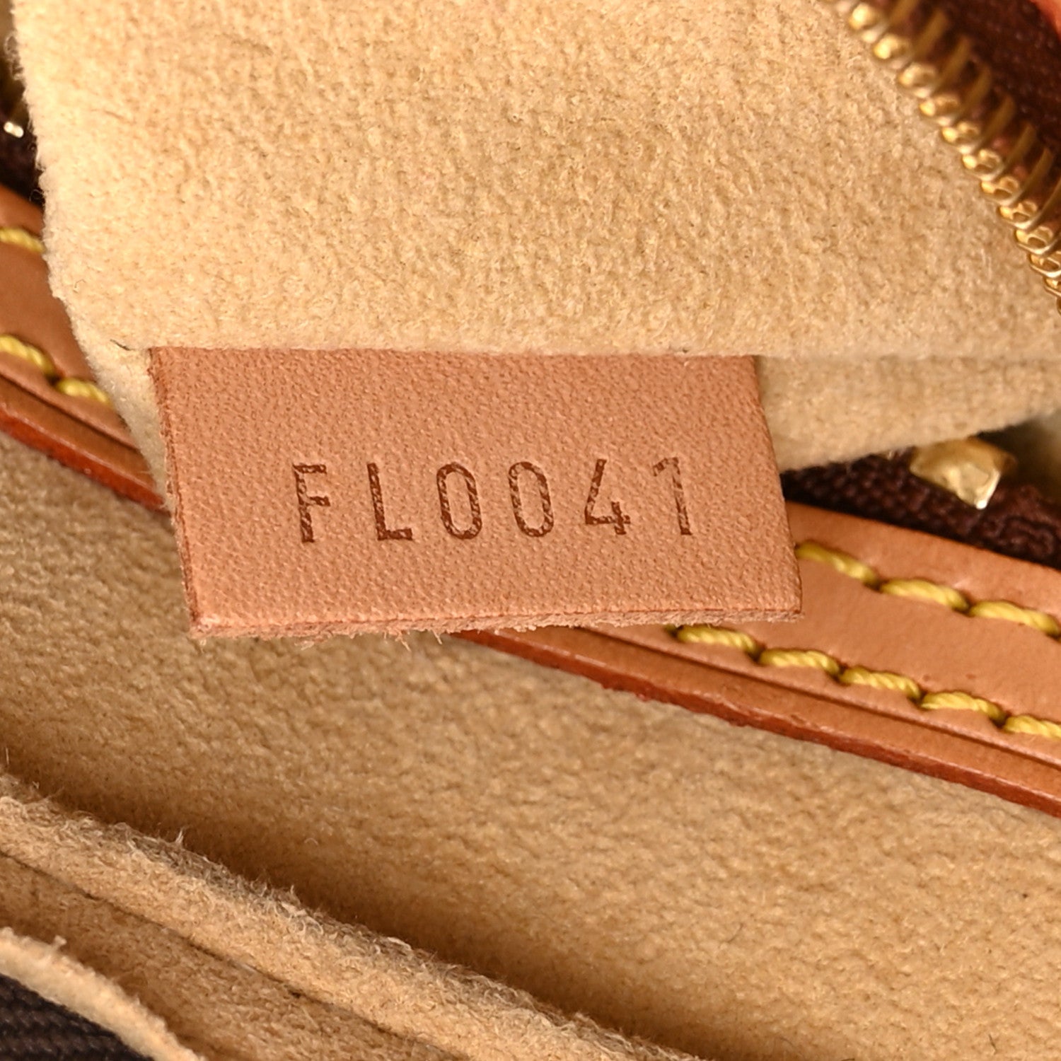 Monogram Looping MM