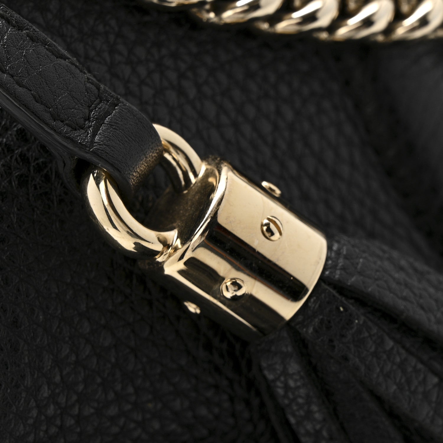 Pebbled Calfskin Medium Soho Chain Shoulder Bag Black