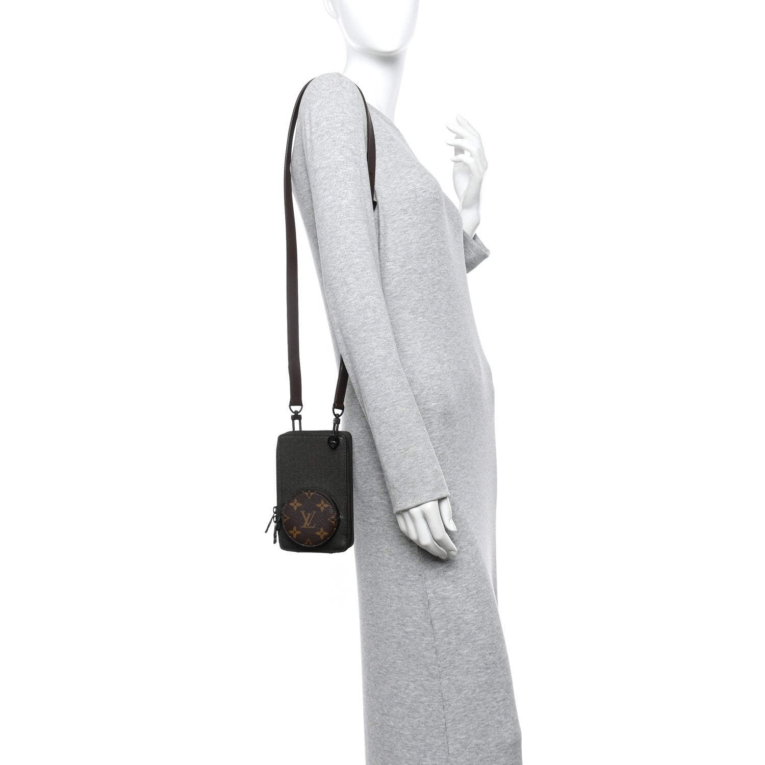 Monogram Taiga Phone Box Khaki