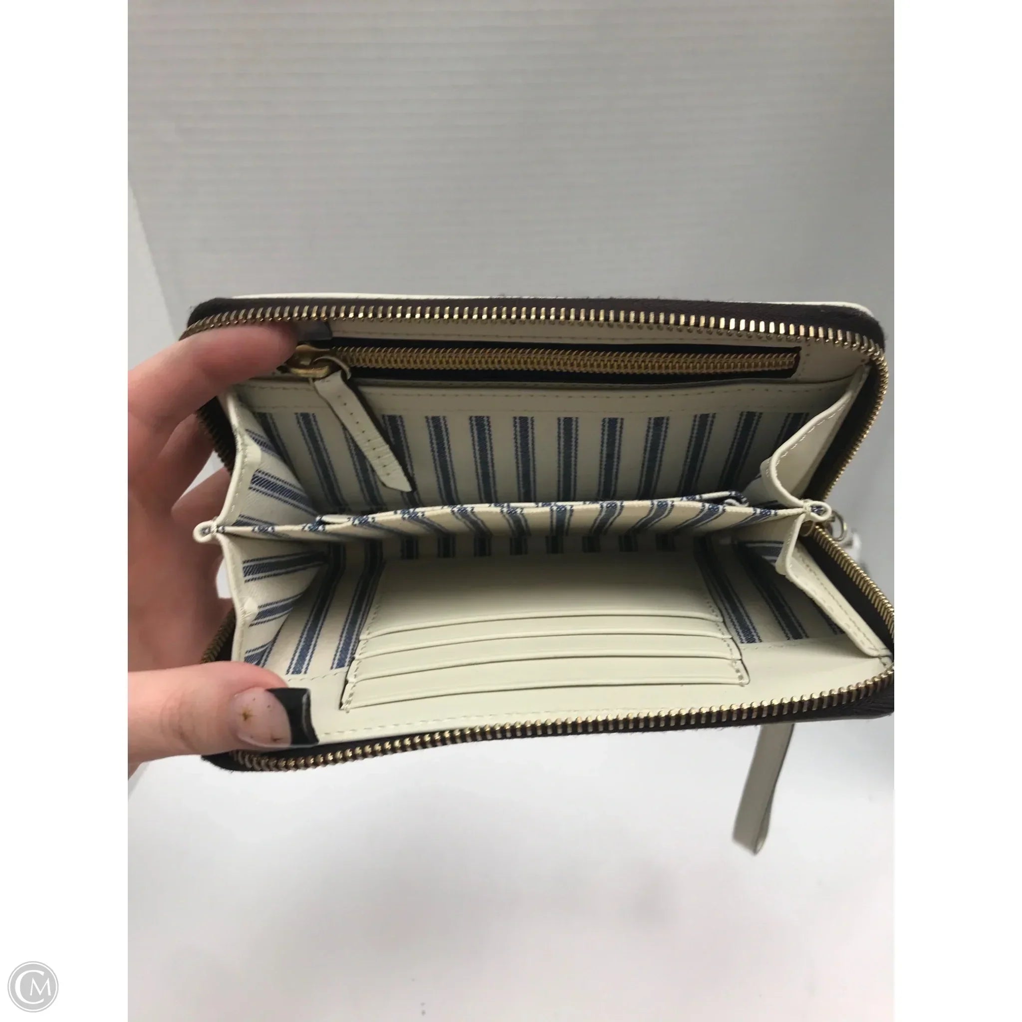 Wristlet Designer By Dooney And Bourke, Size: Medium