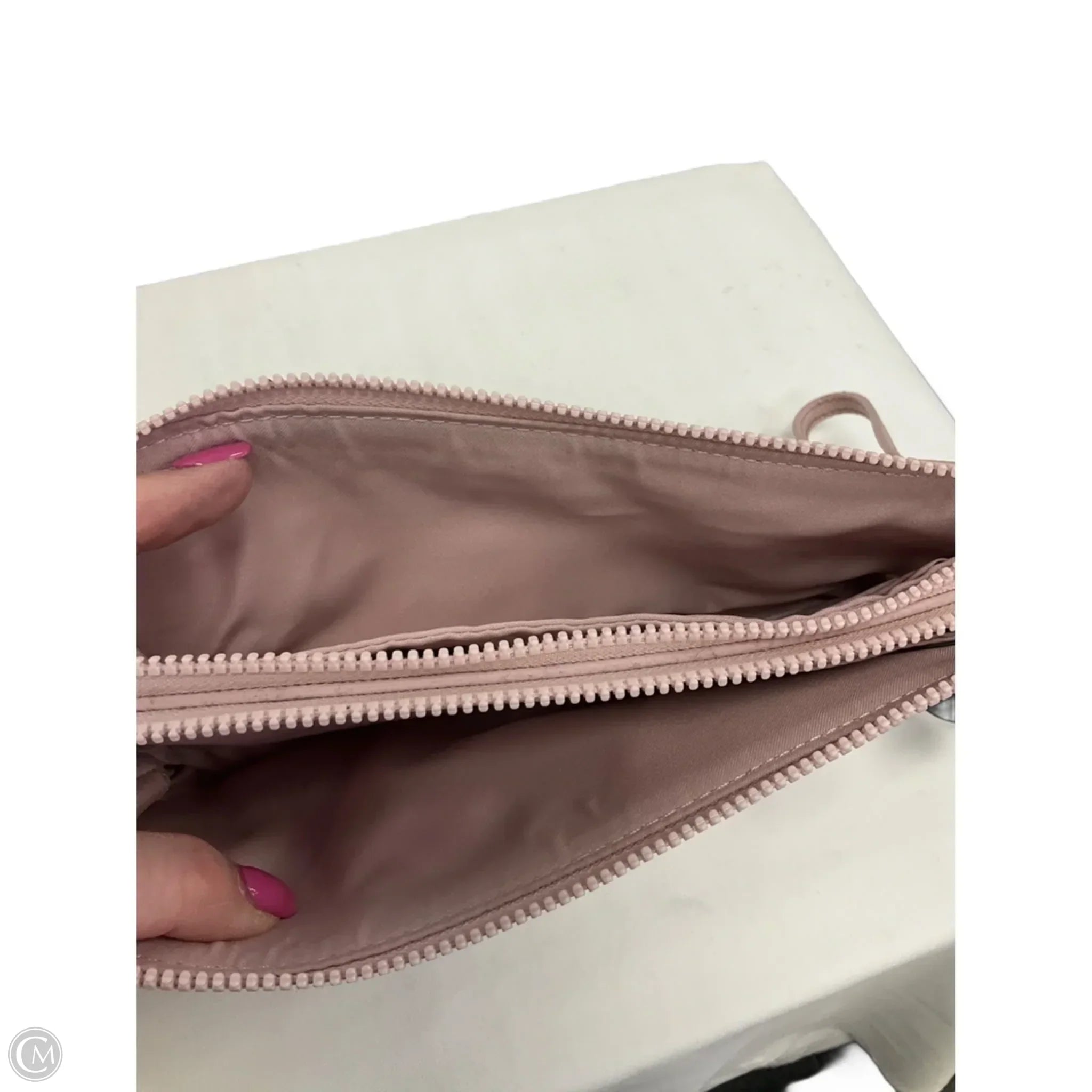 Wristlet By Lululemon, Size: Medium