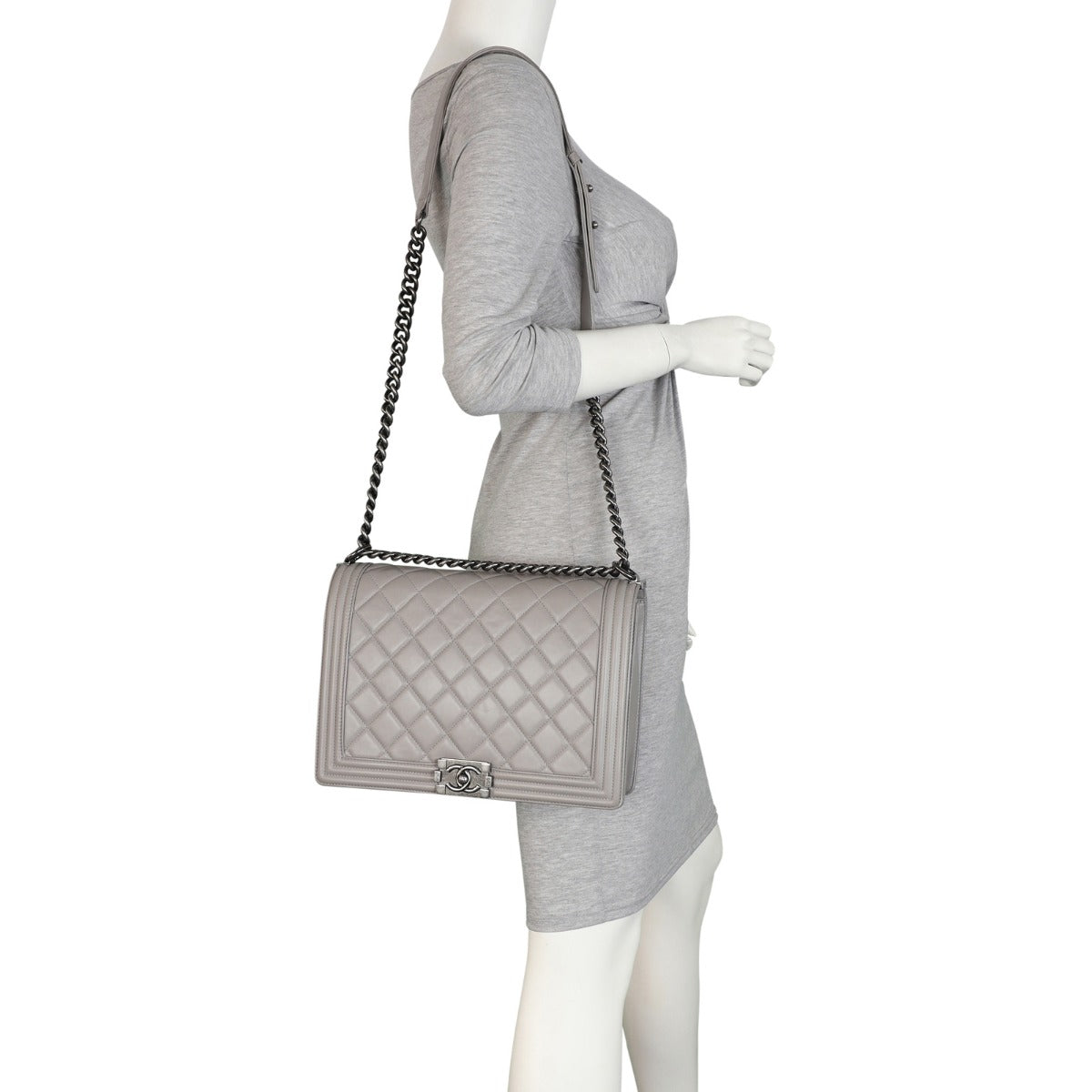 Chanel Boy Large | Grey
