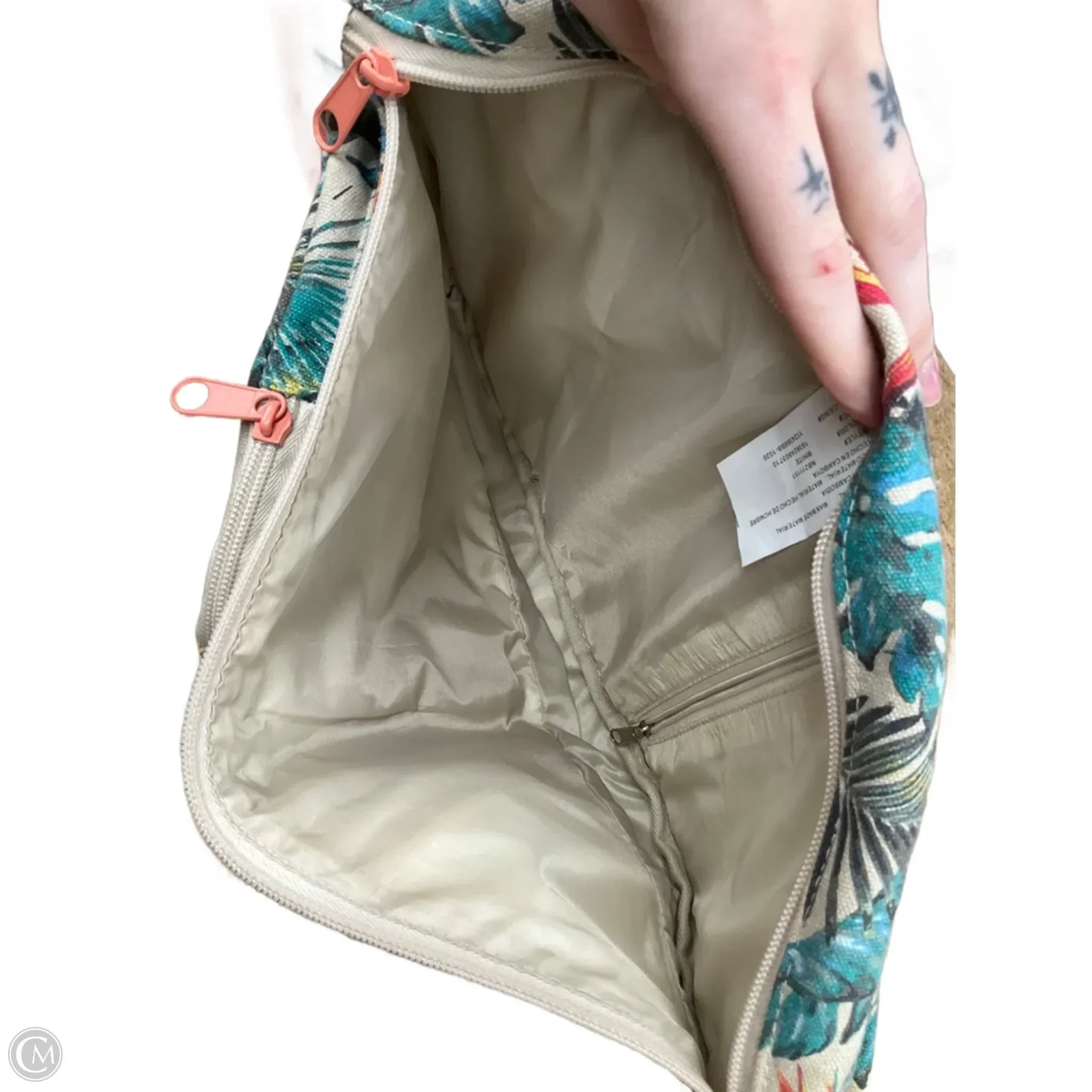 Backpack By Clothes Mentor, Size: Medium