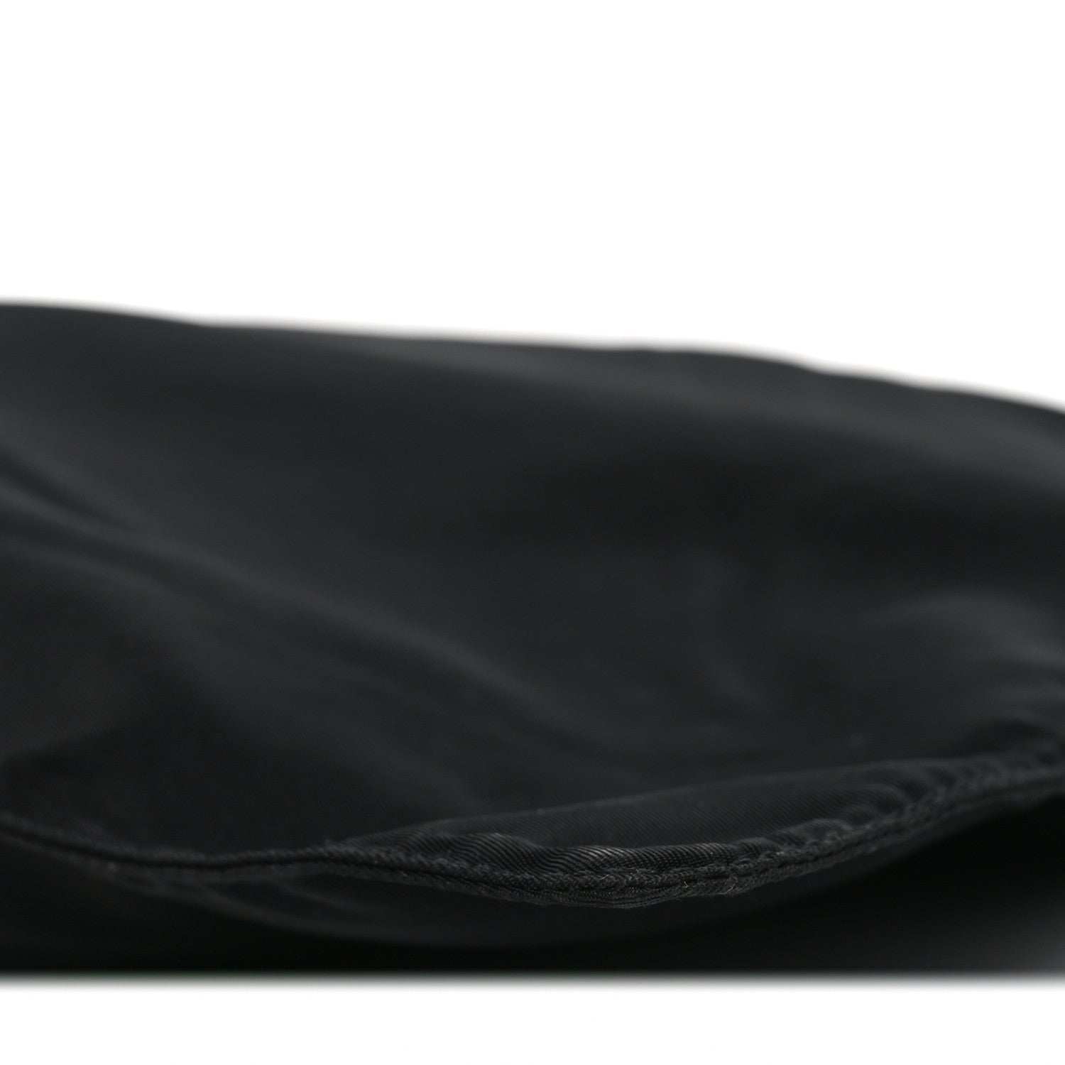 Nylon Flat Messenger Bag Black