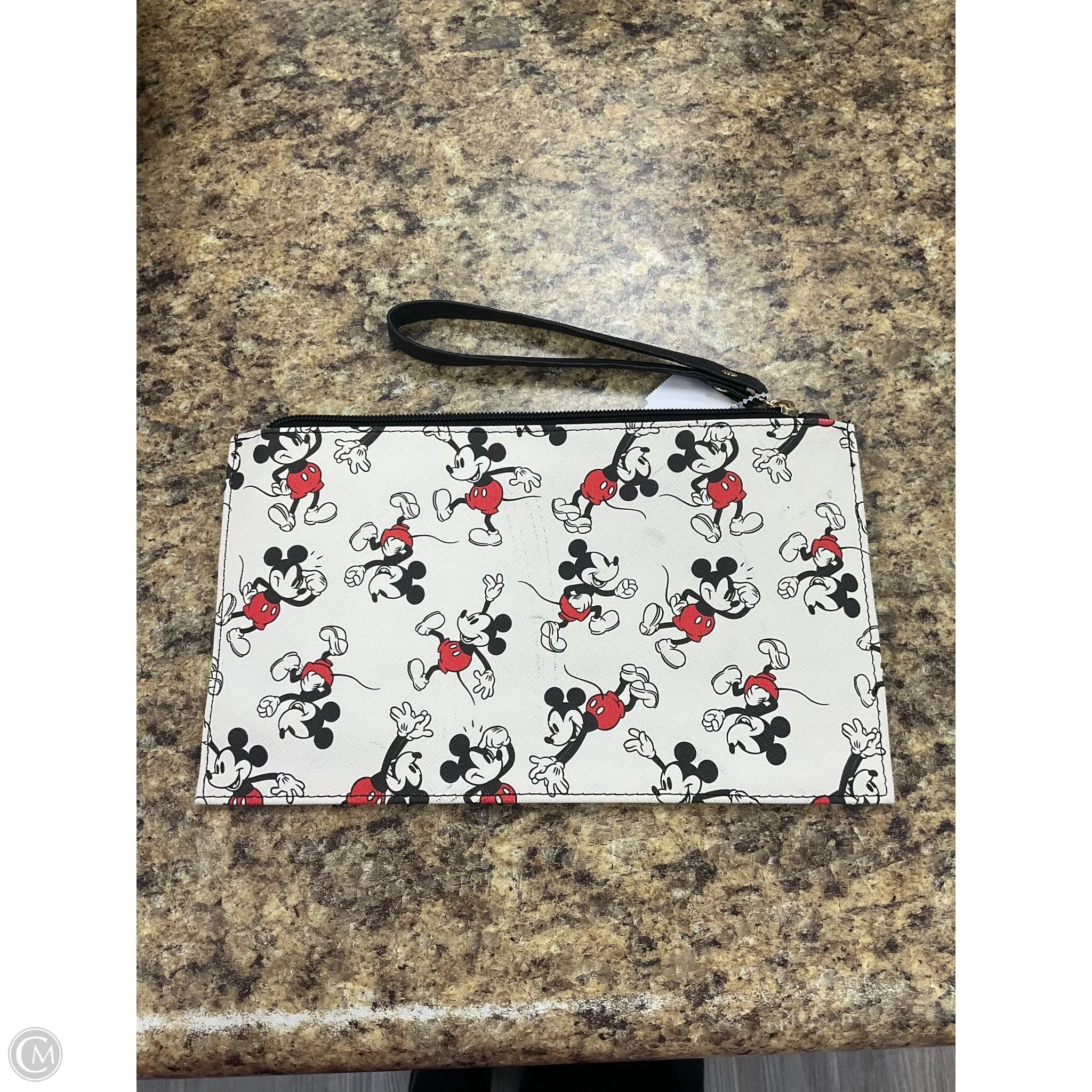 Wristlet By Clothes Mentor, Size: Small