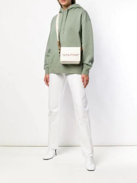 OFF WHITE