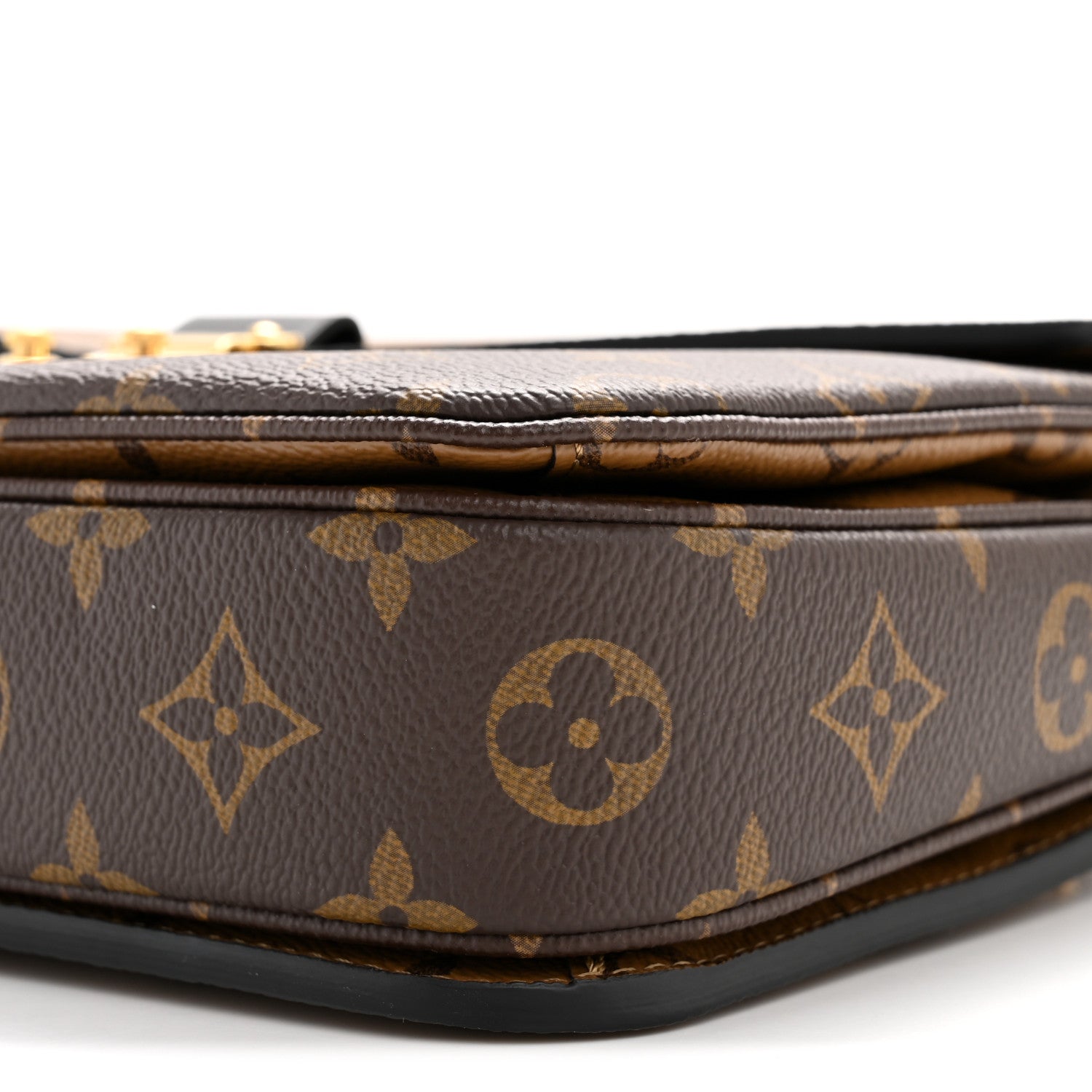 Reverse Monogram Pochette Metis