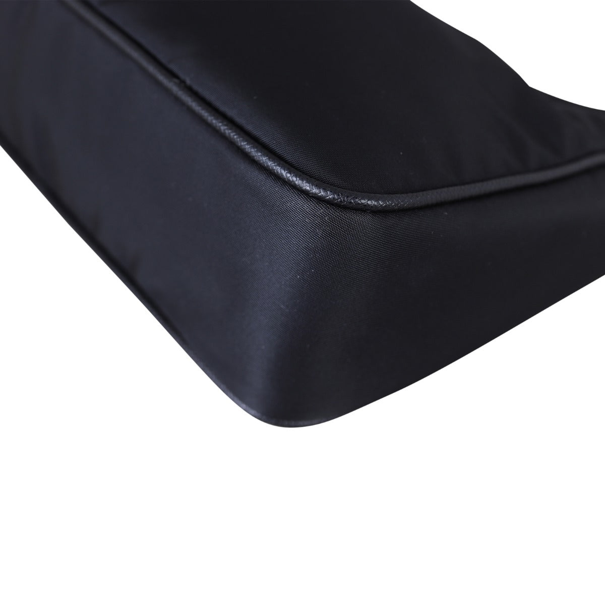 Prada Re-Edition 2005 Tessuto Shoulder Bag