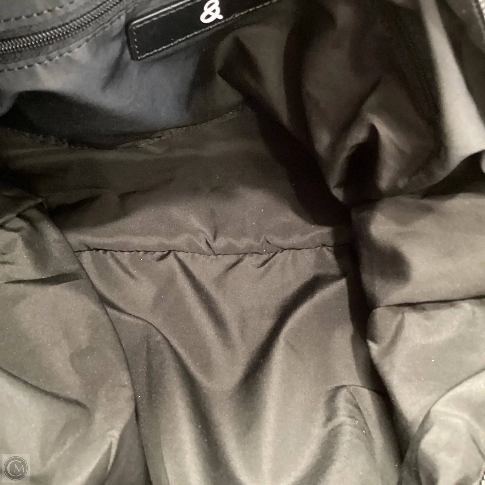 Handbag By Clothes Mentor, Size: Medium
