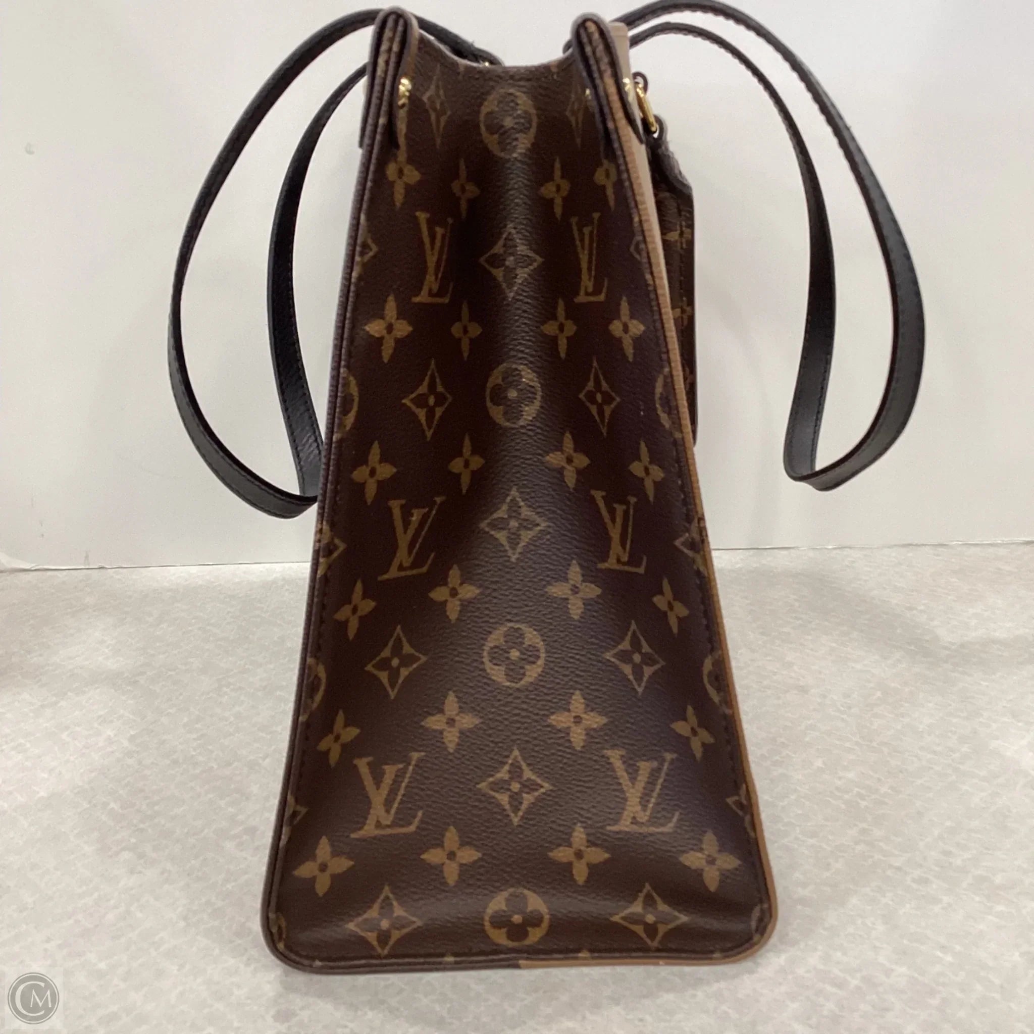 Handbag Luxury Designer By Louis Vuitton, Size: Large
