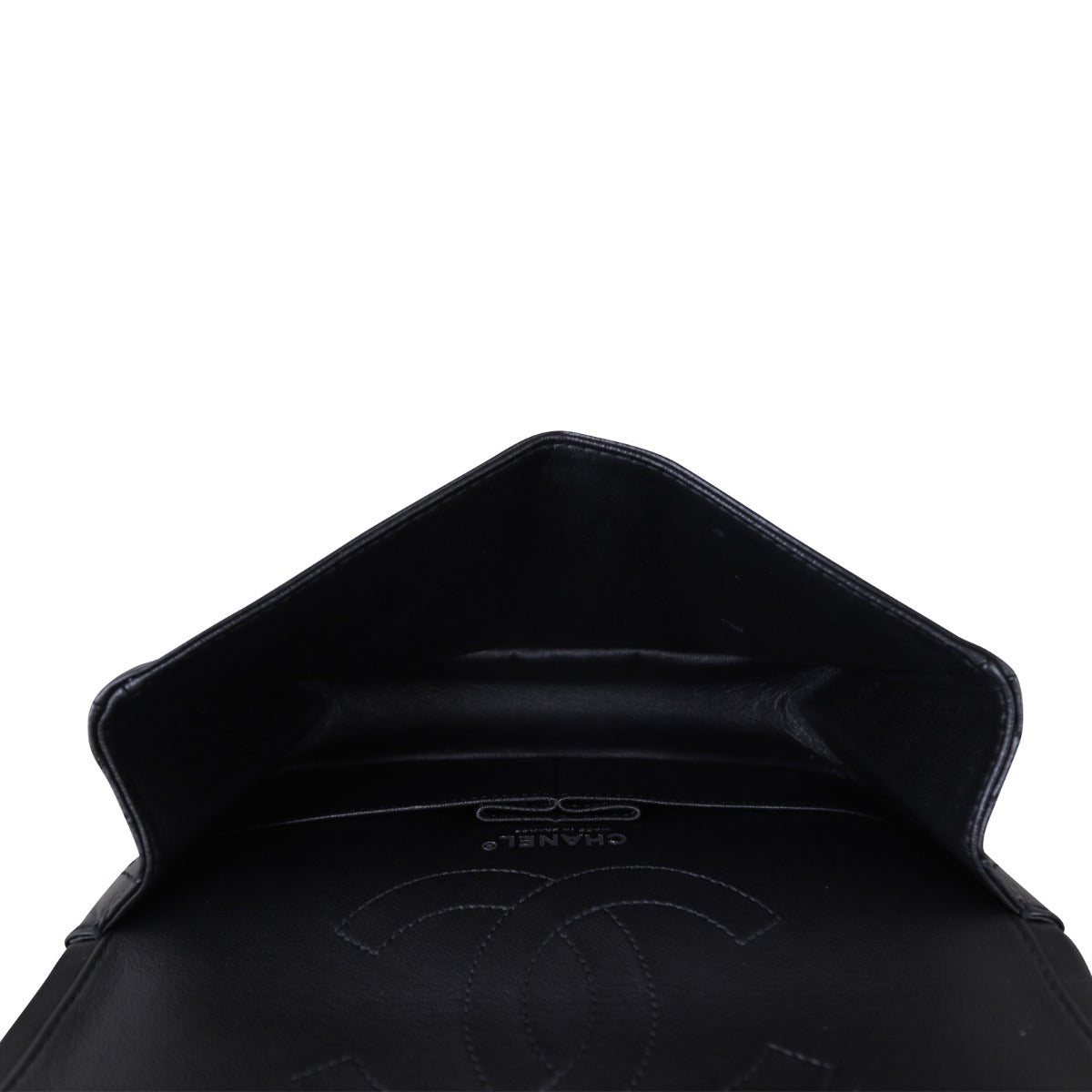 Chanel 2.55 Reissue 225 Double Flap Bag | 28 Series