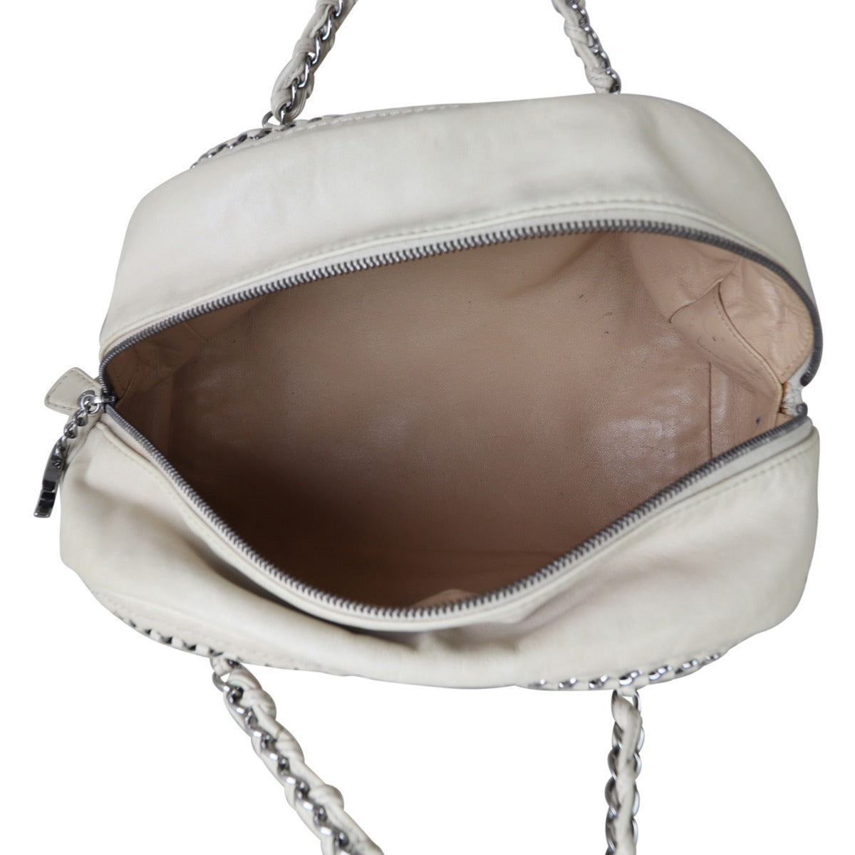 Chanel Luxe Ligne Bowler | Cream
