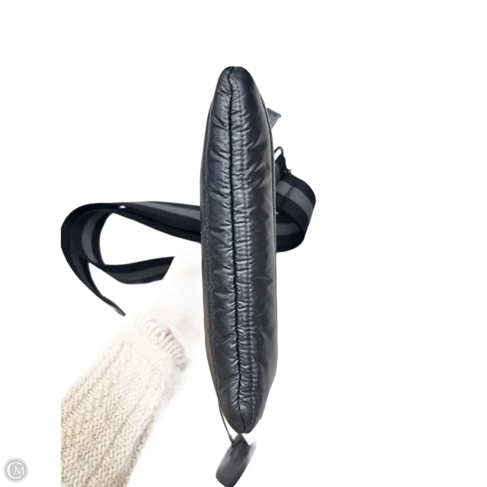 Crossbody By Think Royln, Size: Small