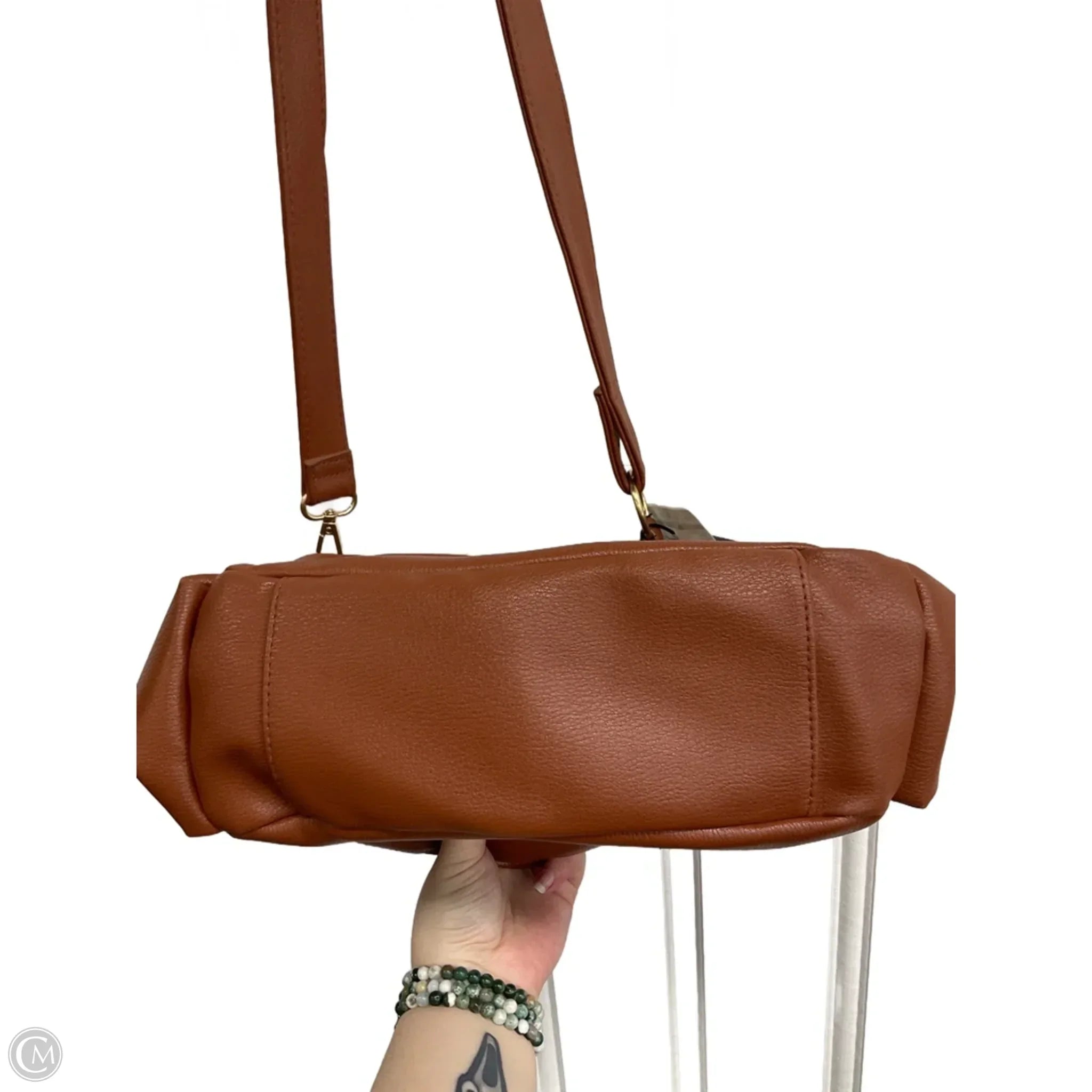Crossbody By Clothes Mentor, Size: Medium
