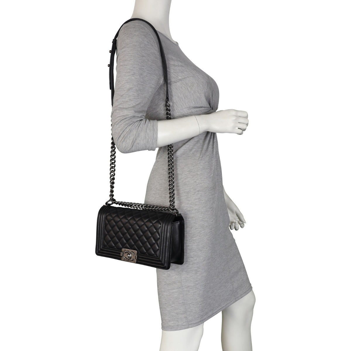 Chanel Boy Old Medium | 20 Series