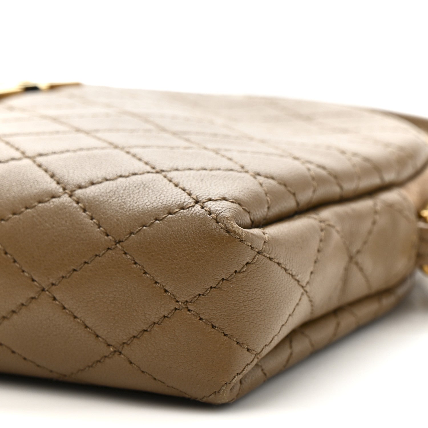 Lambskin Quilted Gaby Zipped Pouch Dark Cork