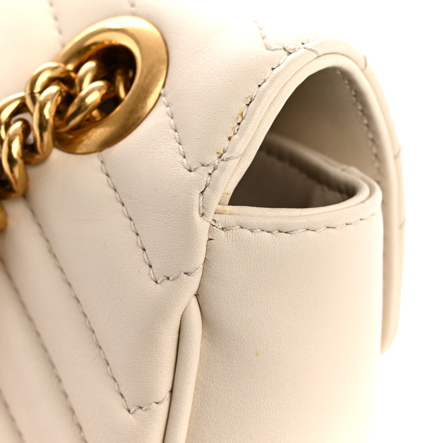 Calfskin Matelasse Small GG Marmont Shoulder Bag White