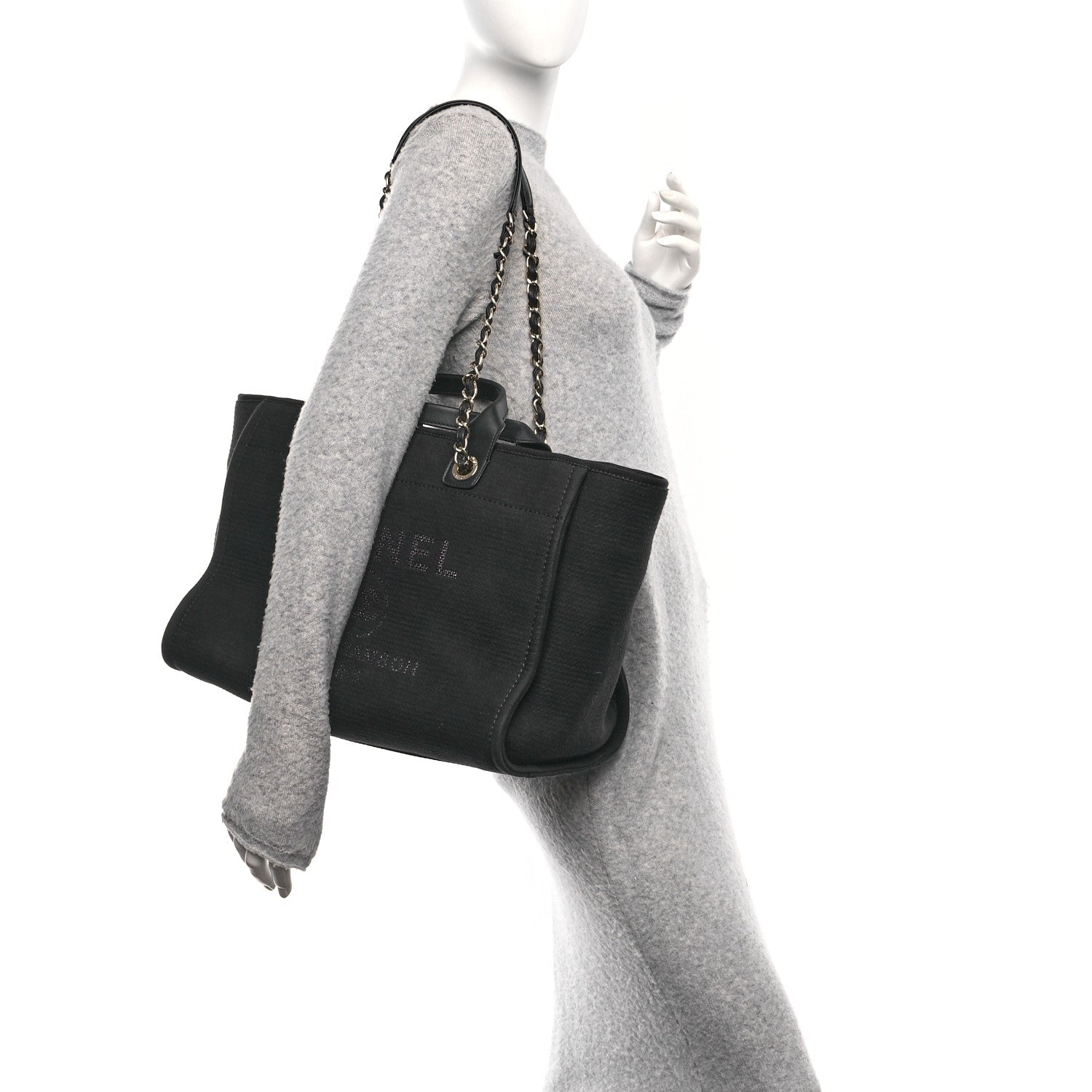 Mixed Fibers Medium Deauville Tote Black