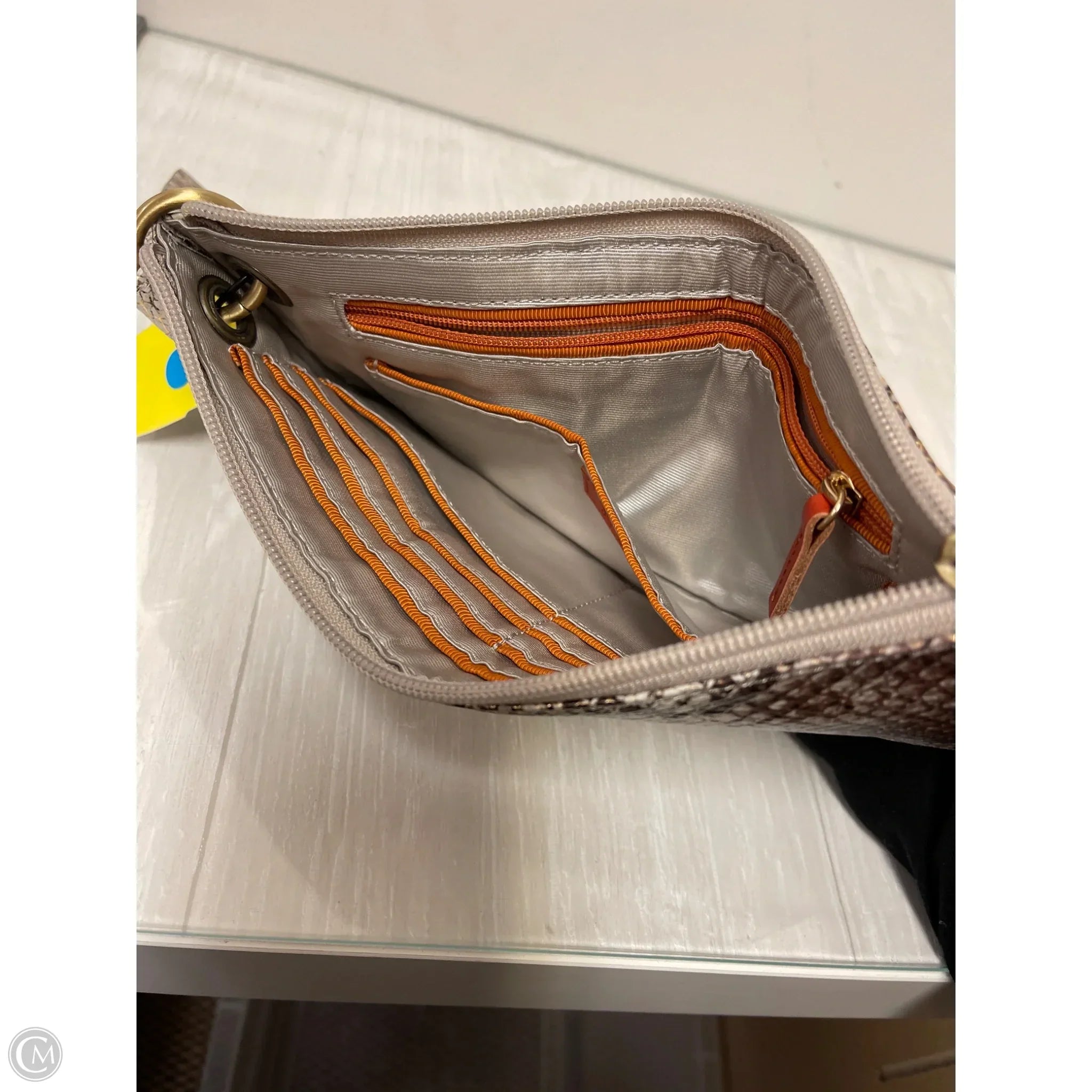 Wristlet Leather By Hobo Intl, Size: Medium
