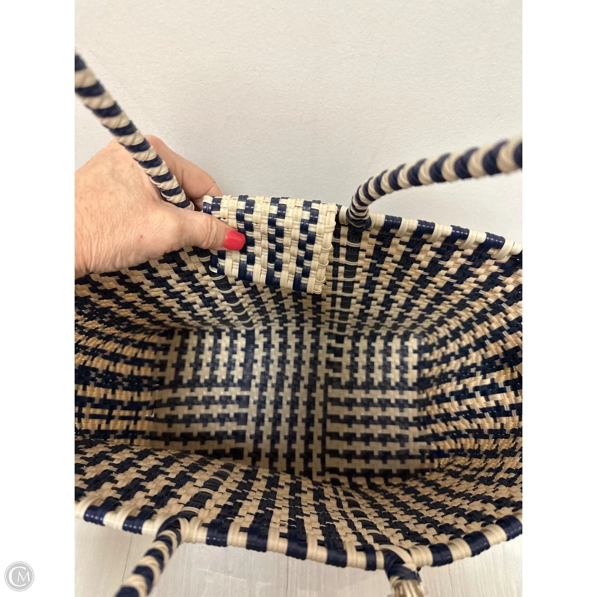 Tote By Clothes Mentor, Size: Large
