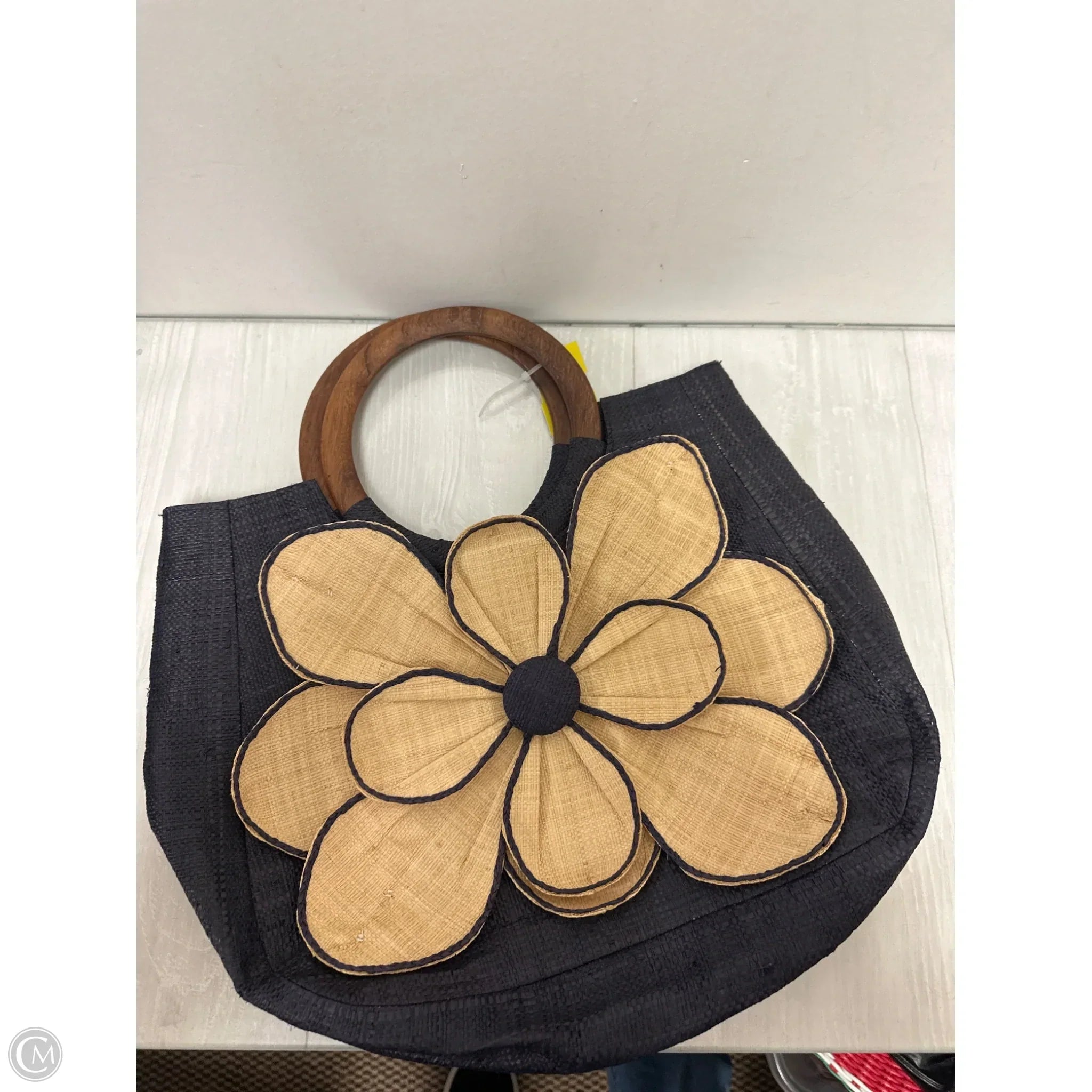 Handbag By Clothes Mentor, Size: Medium