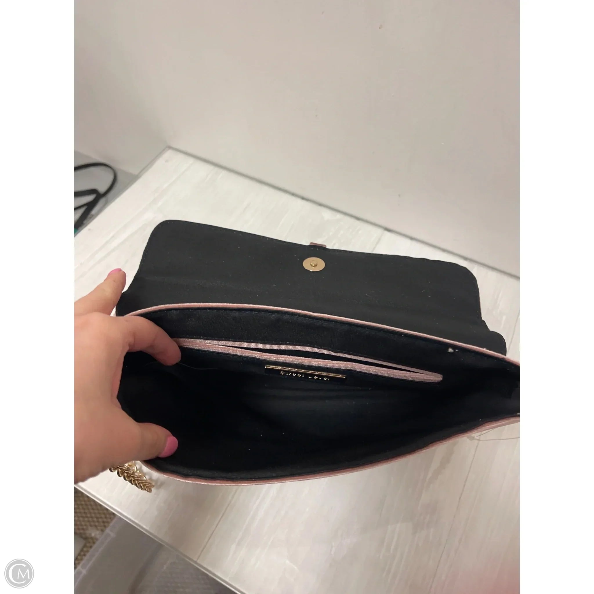 Crossbody By Street Level, Size: Large
