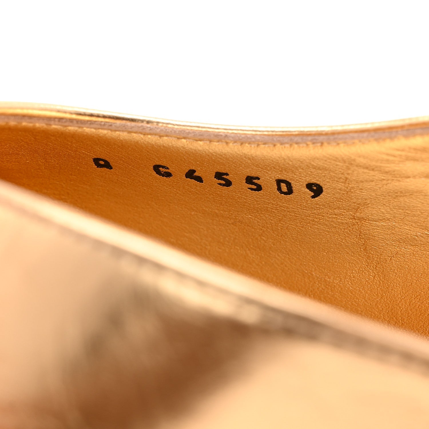 Laminated Crumpled Lambskin Grosgrain Cap Toe CC Slingback Pumps 39.5 Gold Black