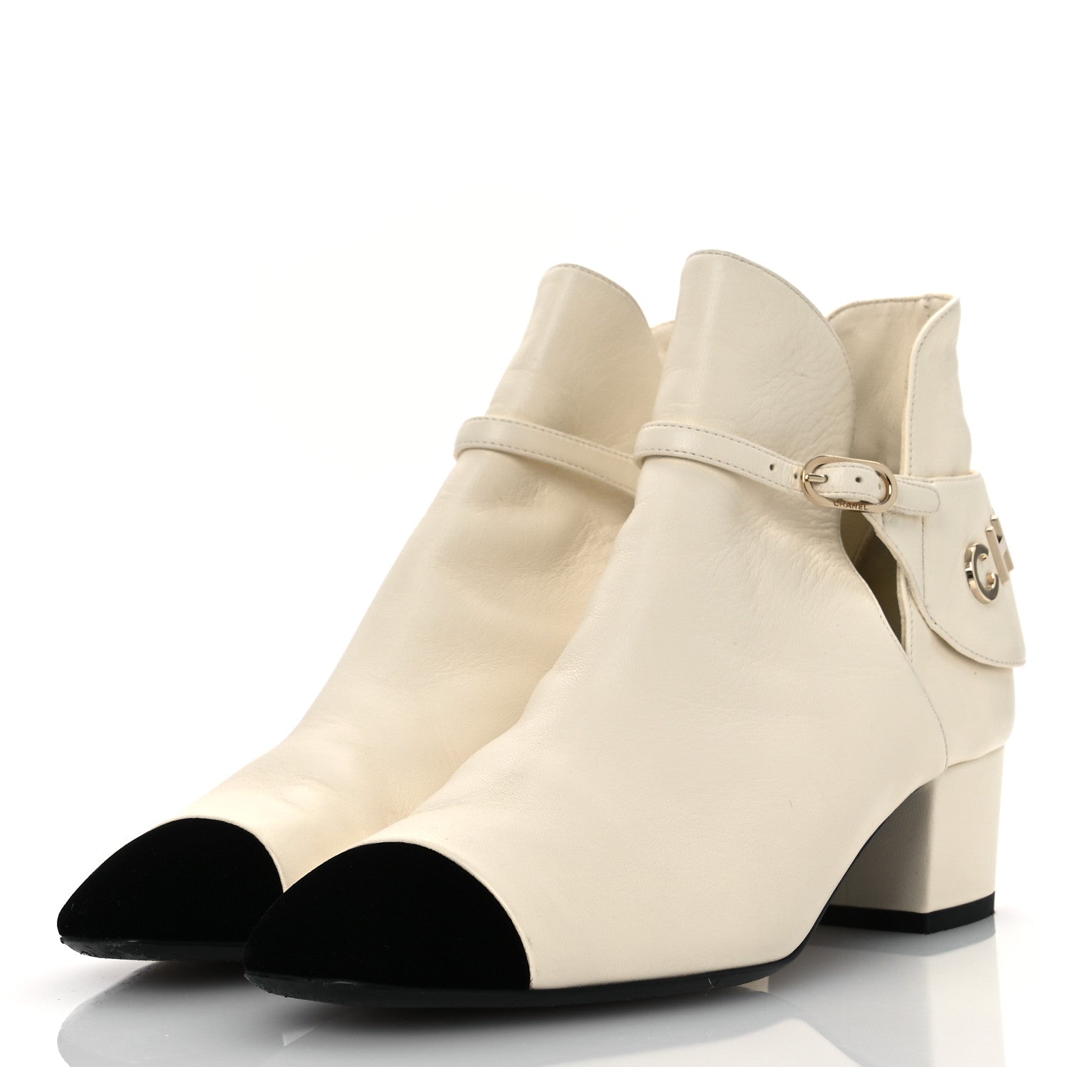 Lambskin Velvet Cap Toe Short Ankle Boots 37 White