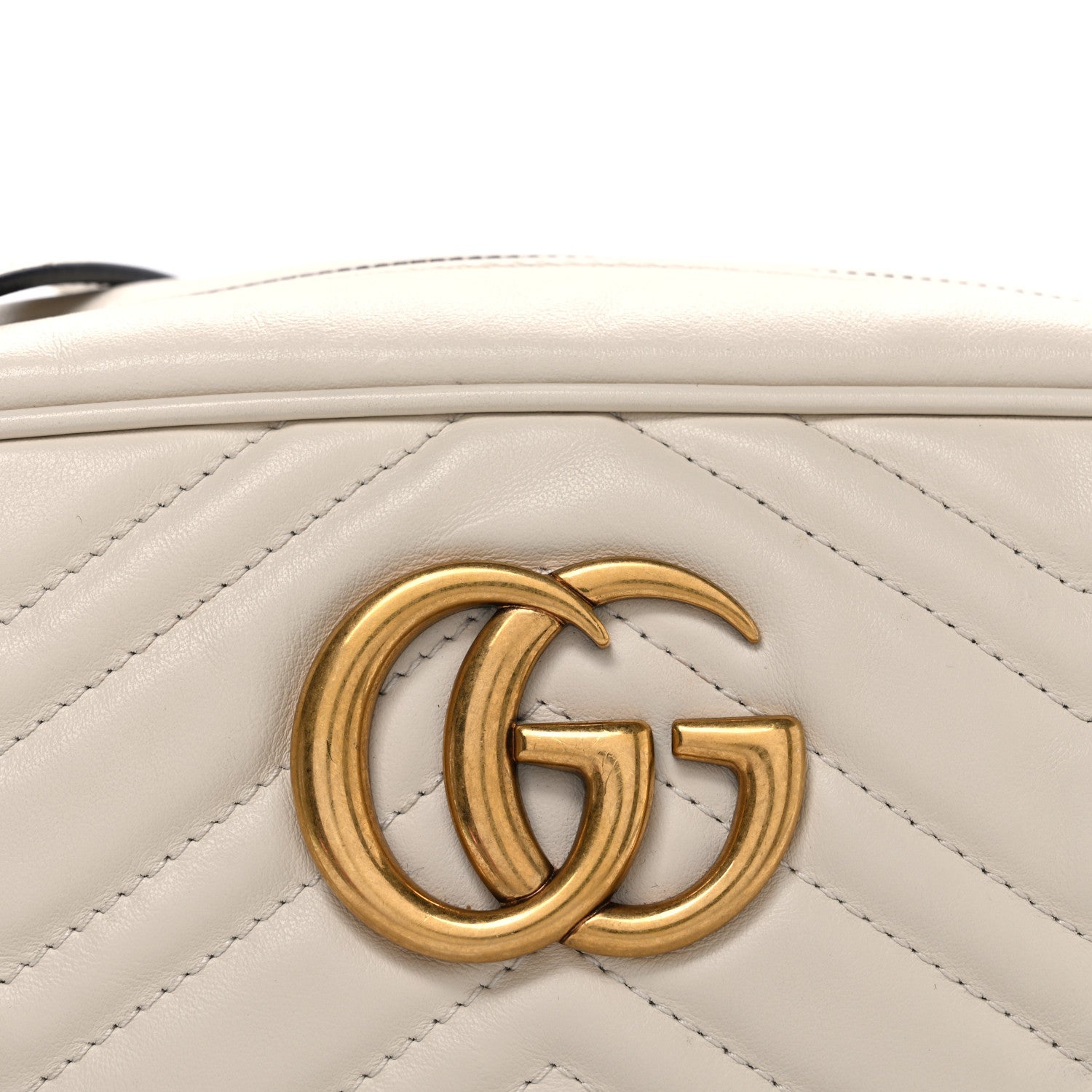 Calfskin Matelasse Small GG Marmont Chain Shoulder Bag White