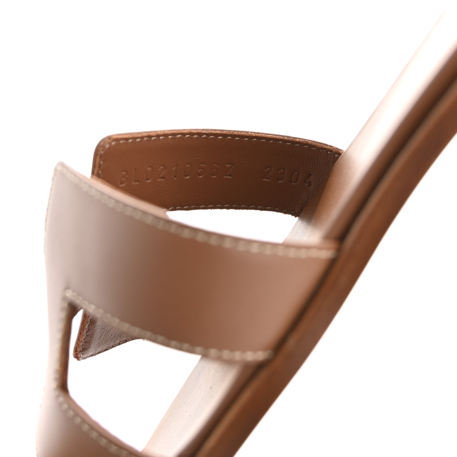 Box Calfskin Oran Sandals 39 Gold