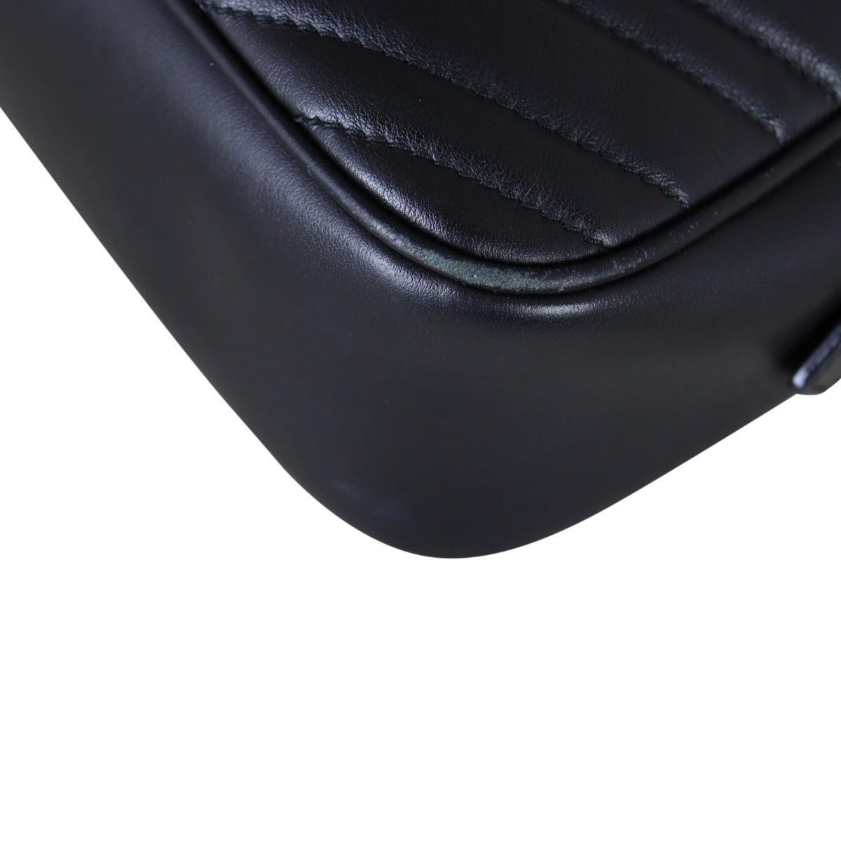 Gucci GG Marmont Small Camera Bag