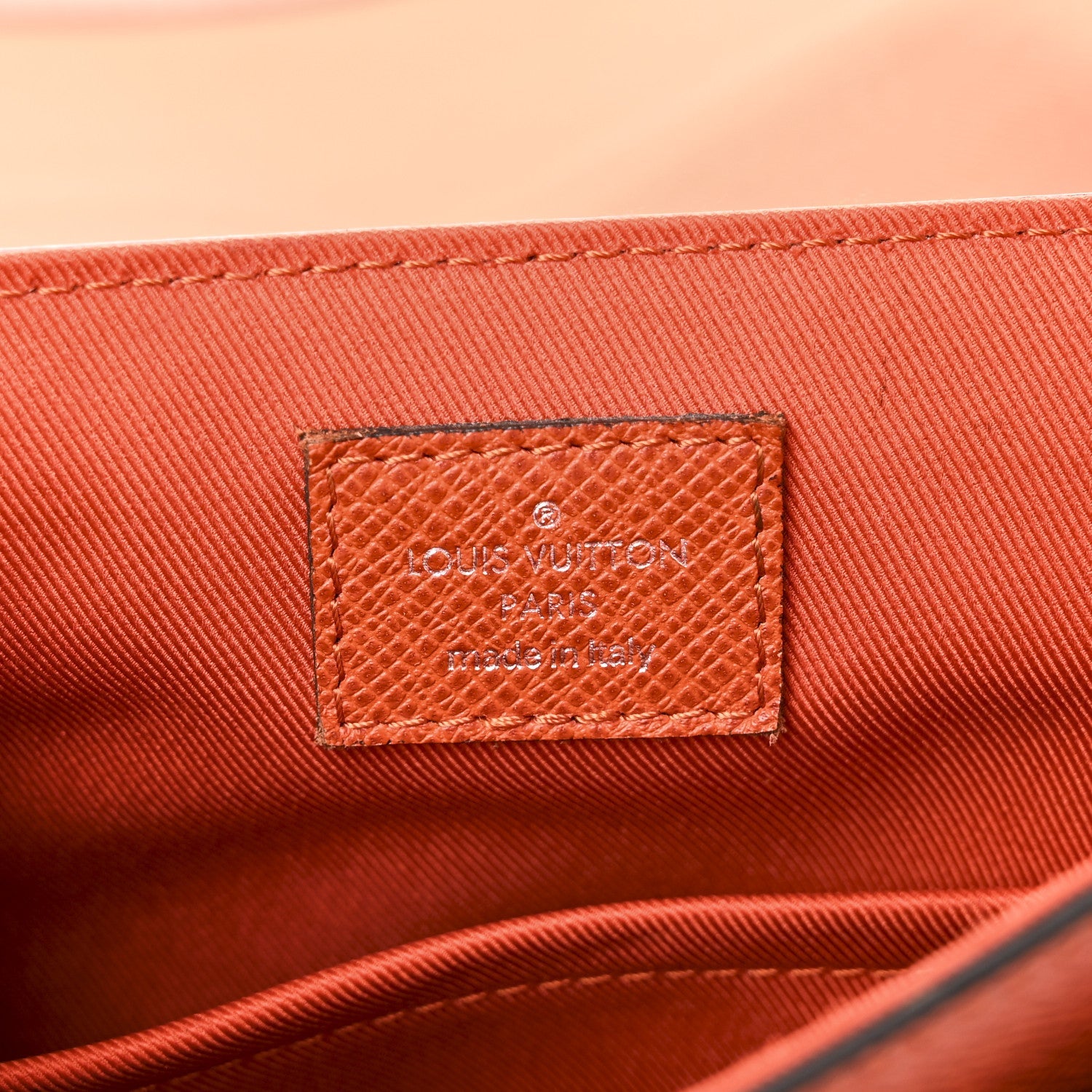 Taiga Roman PM Messenger Ambre