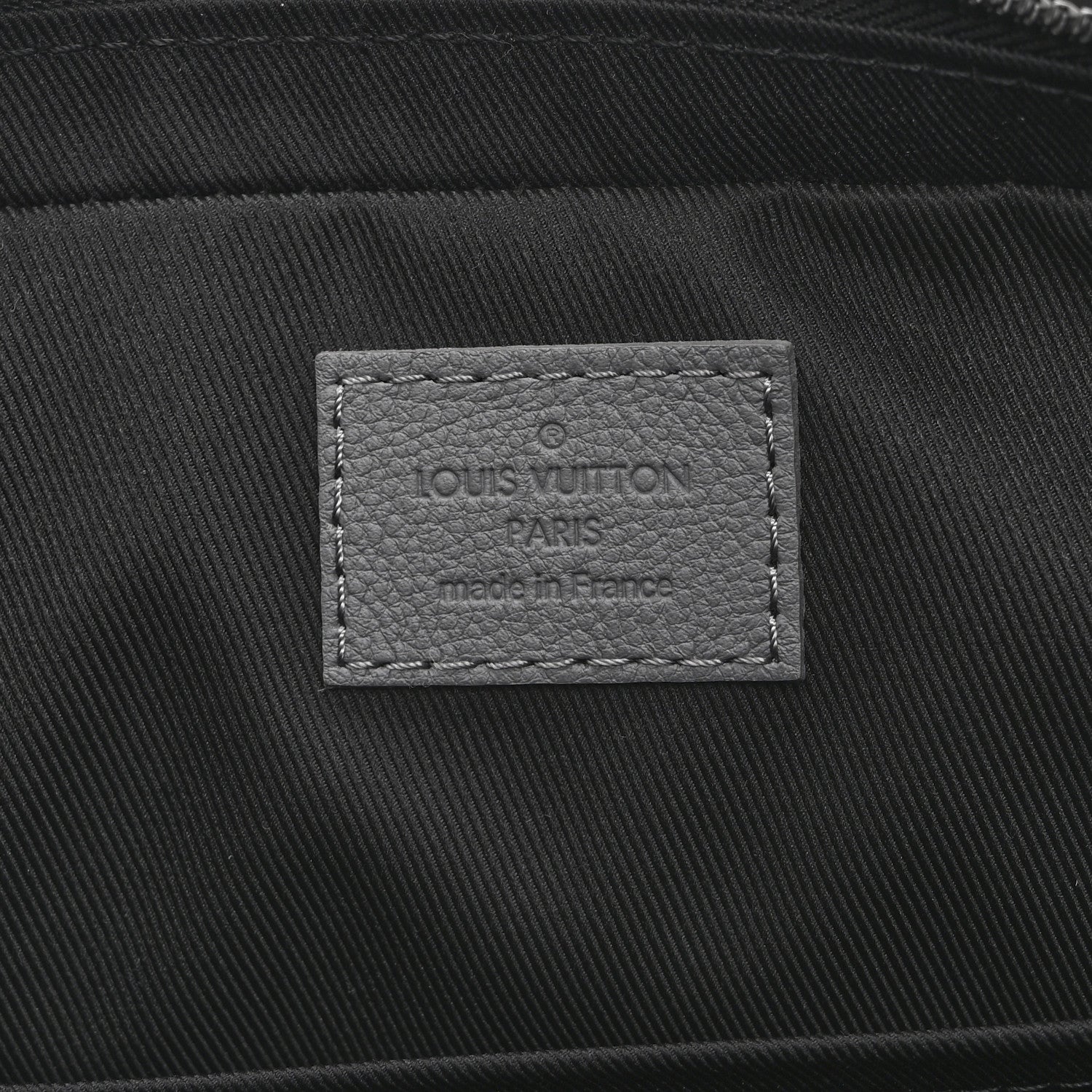 Calfskin Monogram Shadow Trio Messenger Anthracite Gray