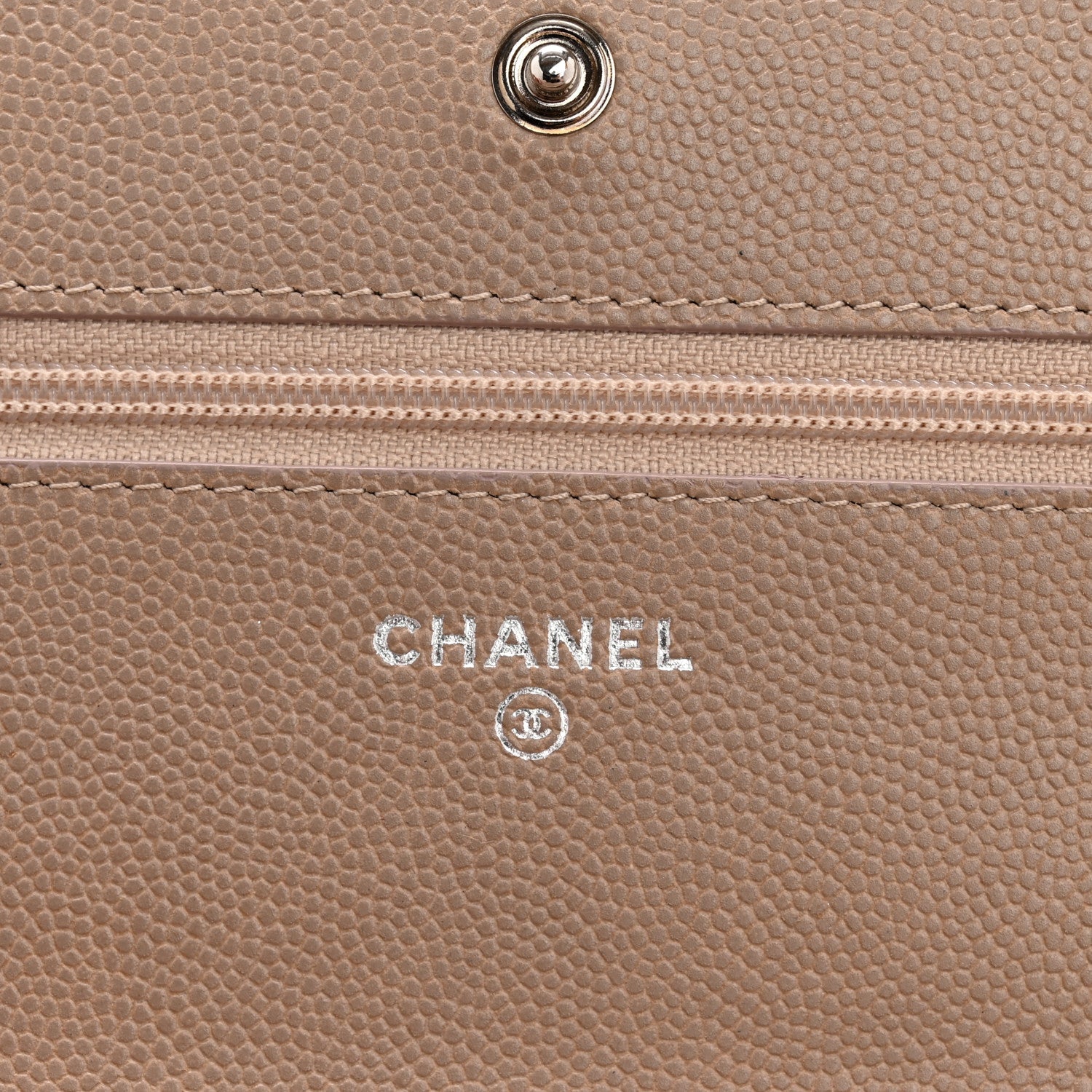 Caviar Quilted Wallet On Chain WOC Beige