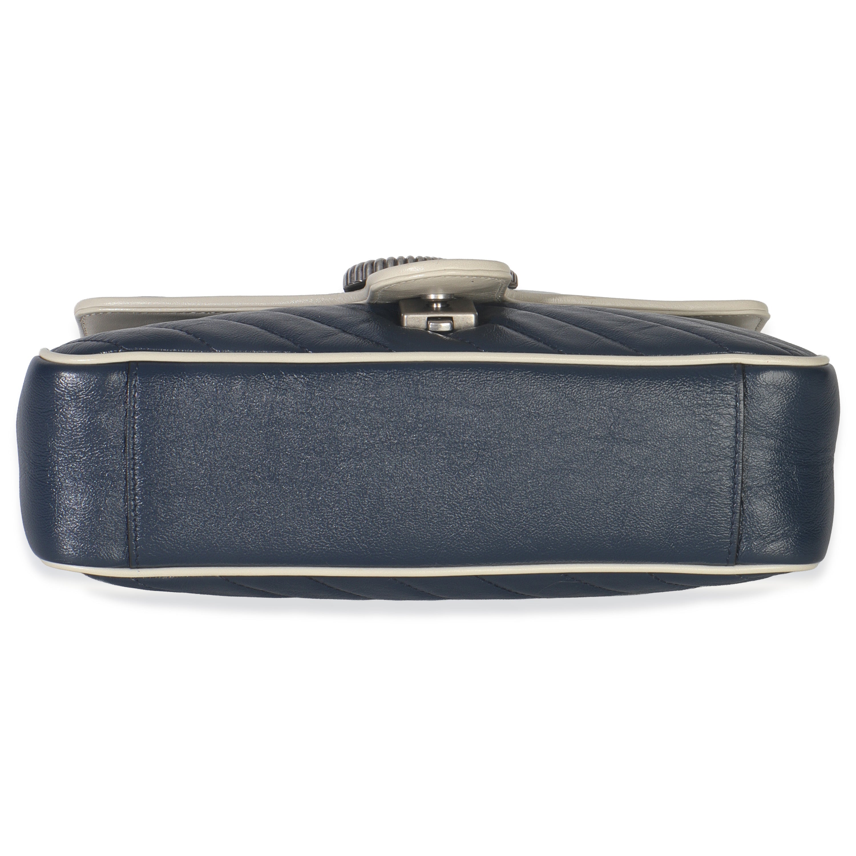 Navy White Calfskin Matelasse Diagonal Torchon Medium GG Marmont Bag