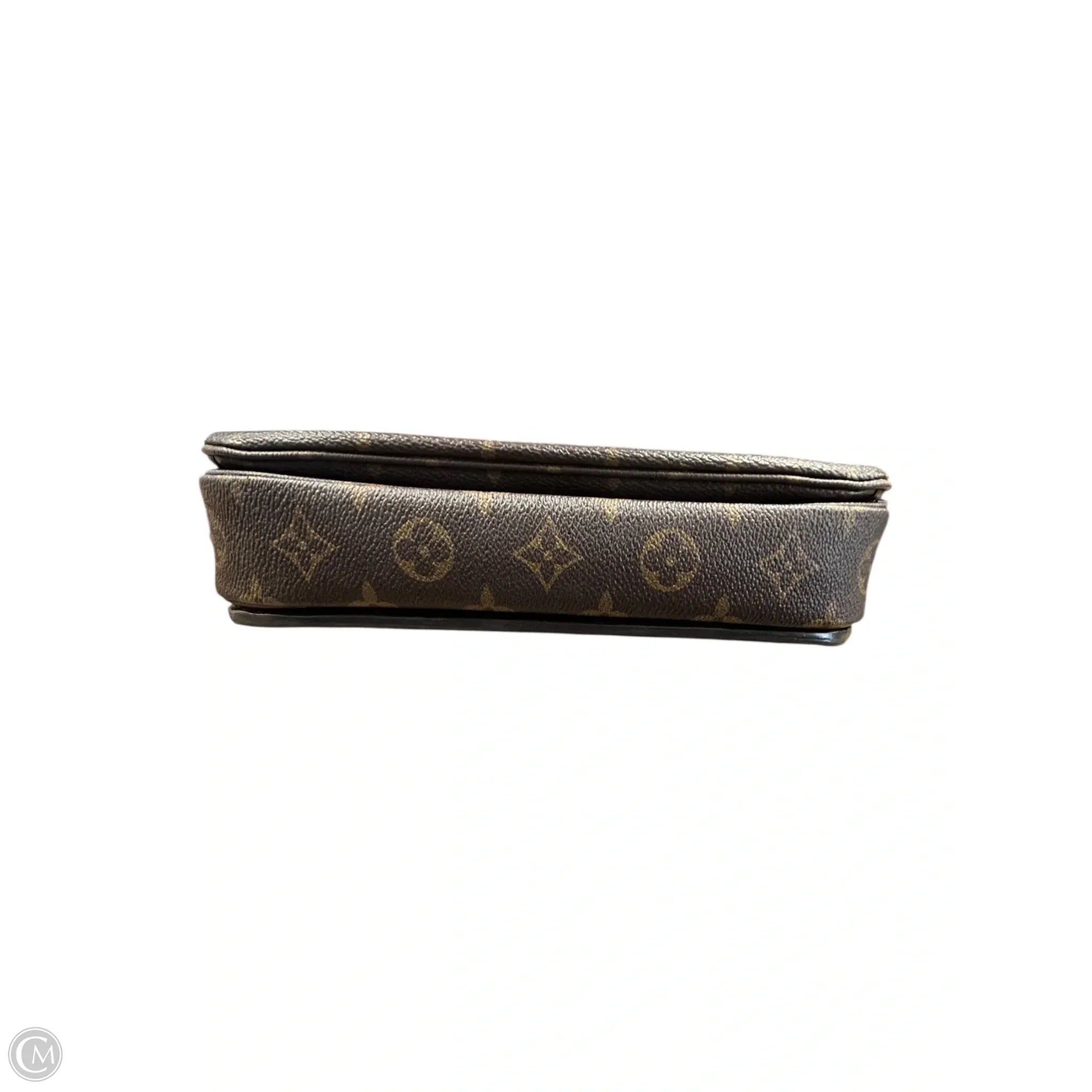Crossbody Luxury Designer By Louis Vuitton, Size: Medium