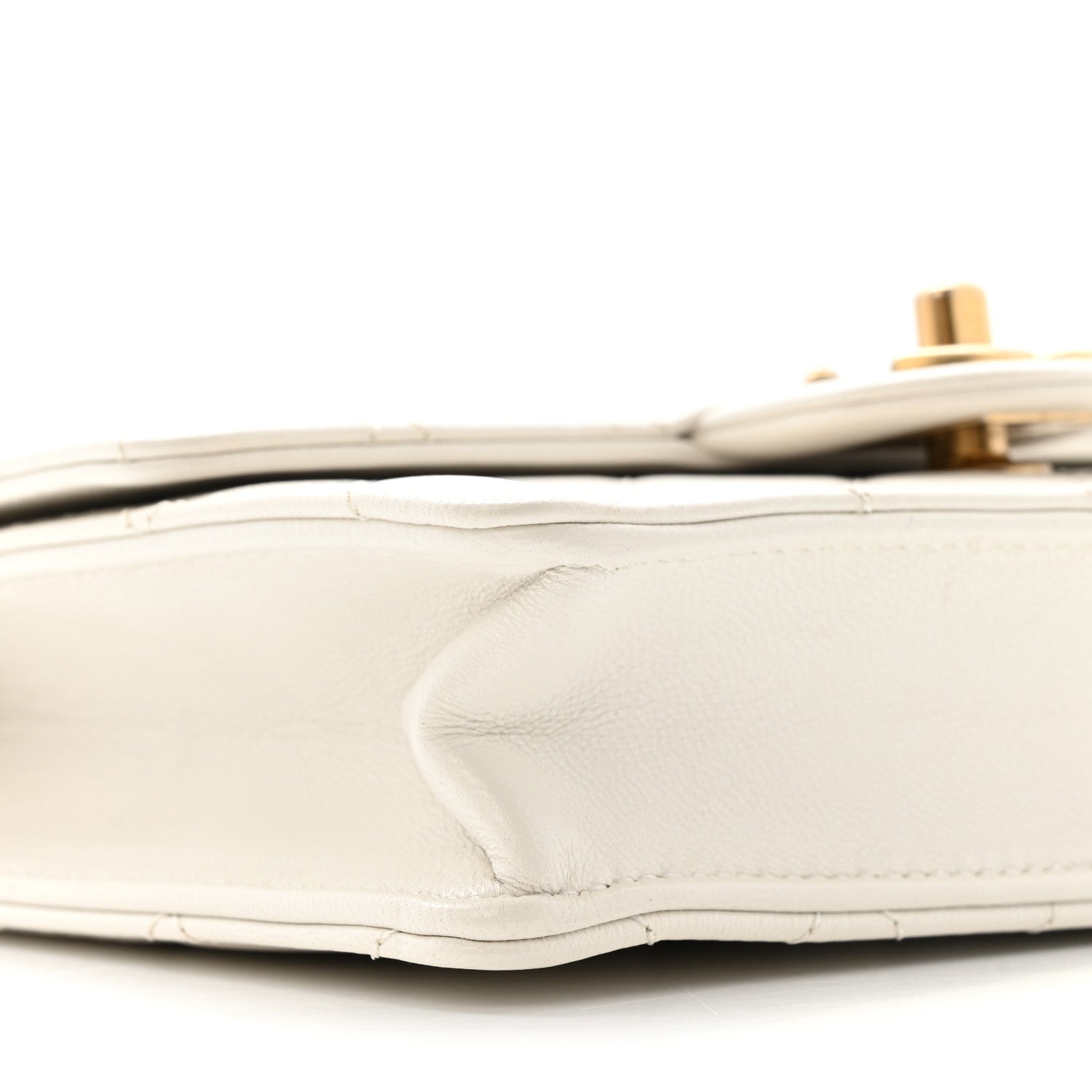 Lambskin Quilted Small Chic Pearls Flap White