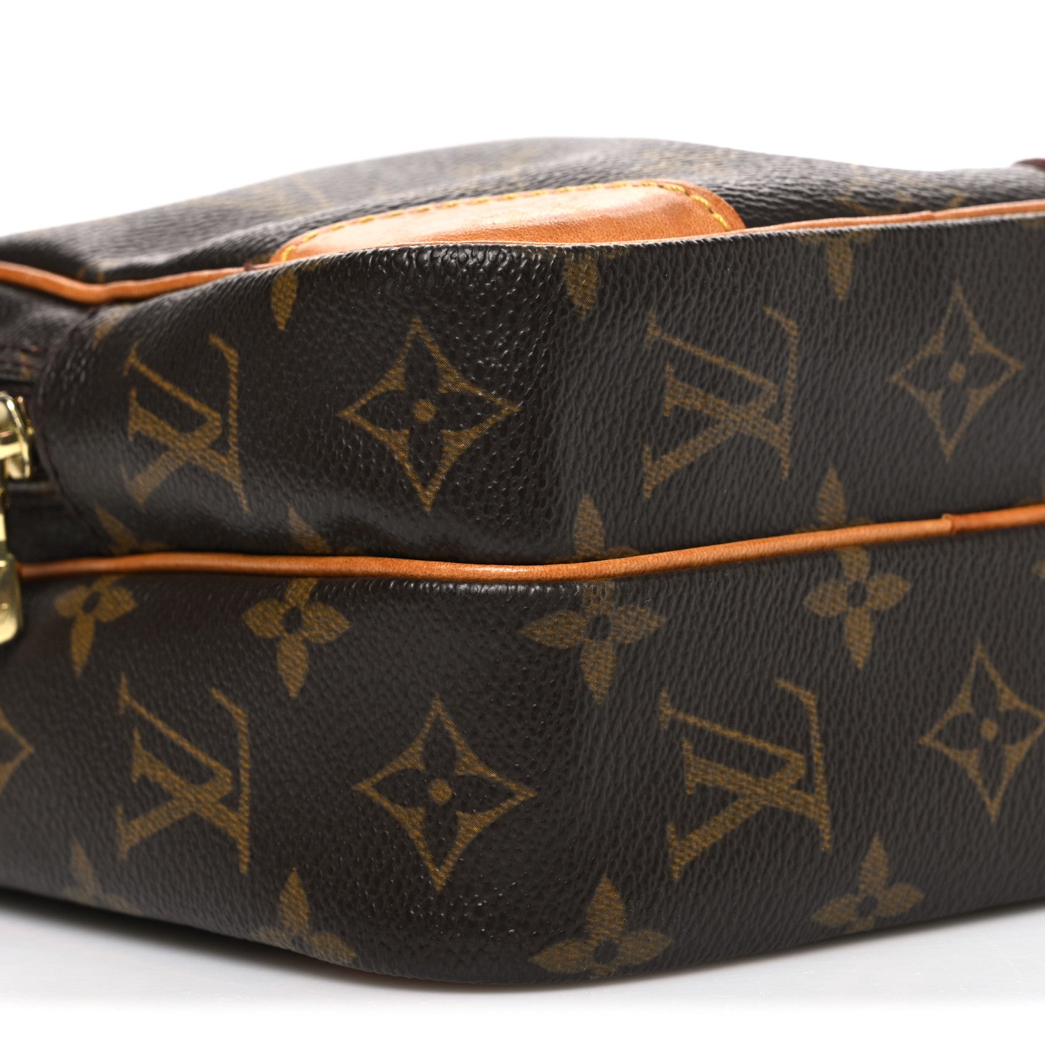 Monogram Amazone