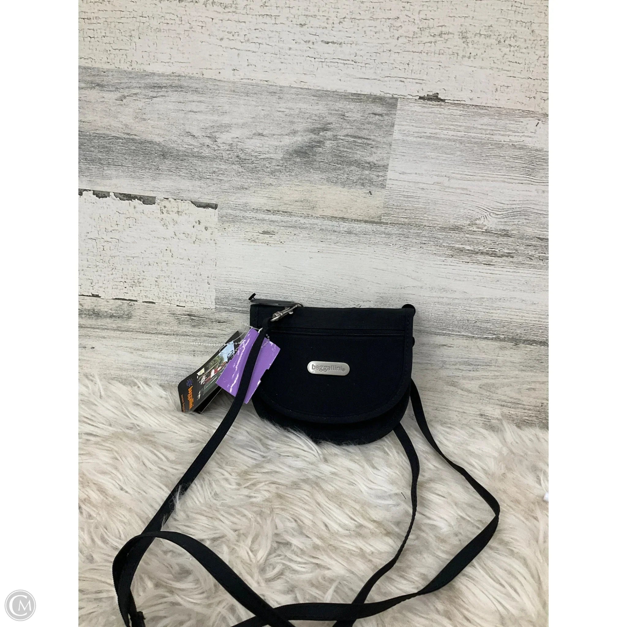 Crossbody By Baggallini, Size: Small