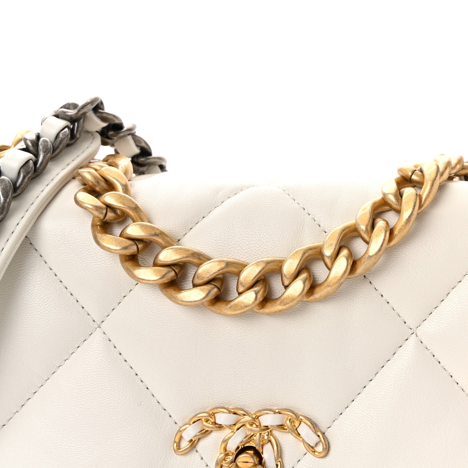 Goatskin Quilted Medium Chanel 19 Flap White