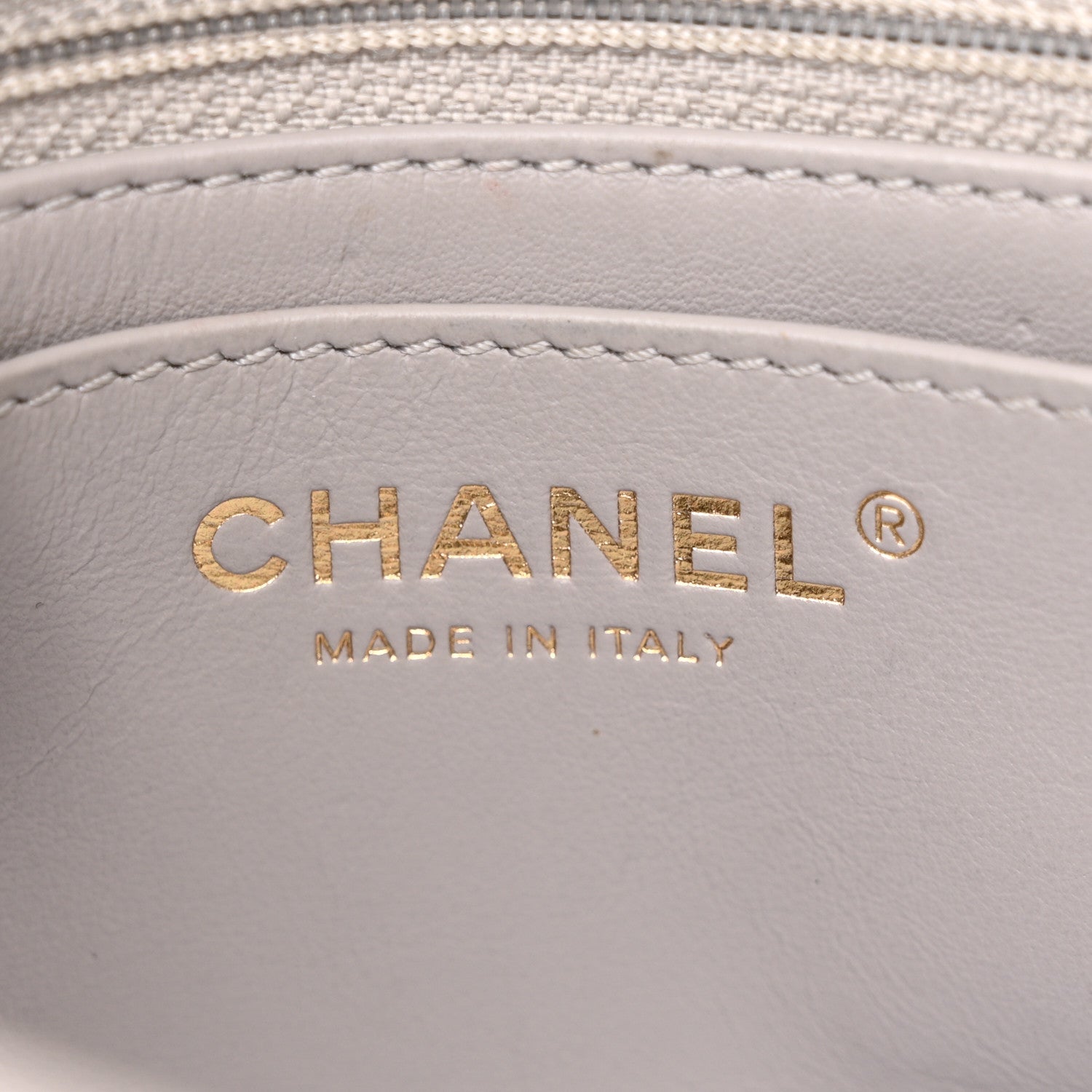 Lambskin Quilted Mini Pearl Crush Flap Light Grey