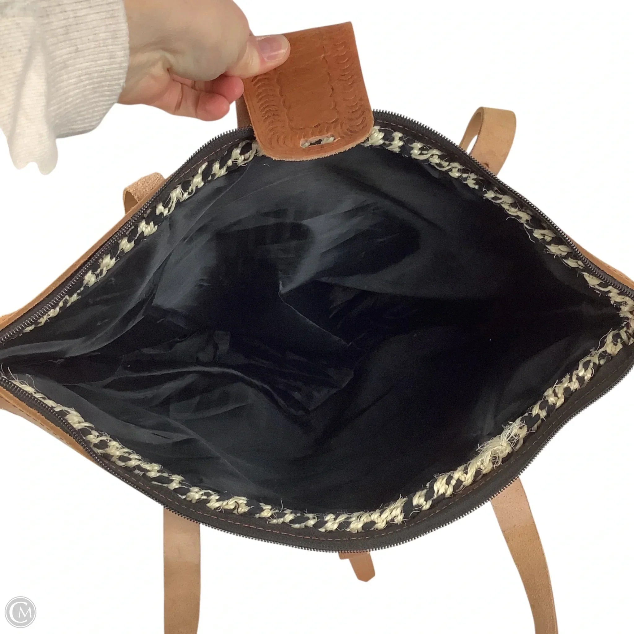 Tote By Clothes Mentor, Size: Large